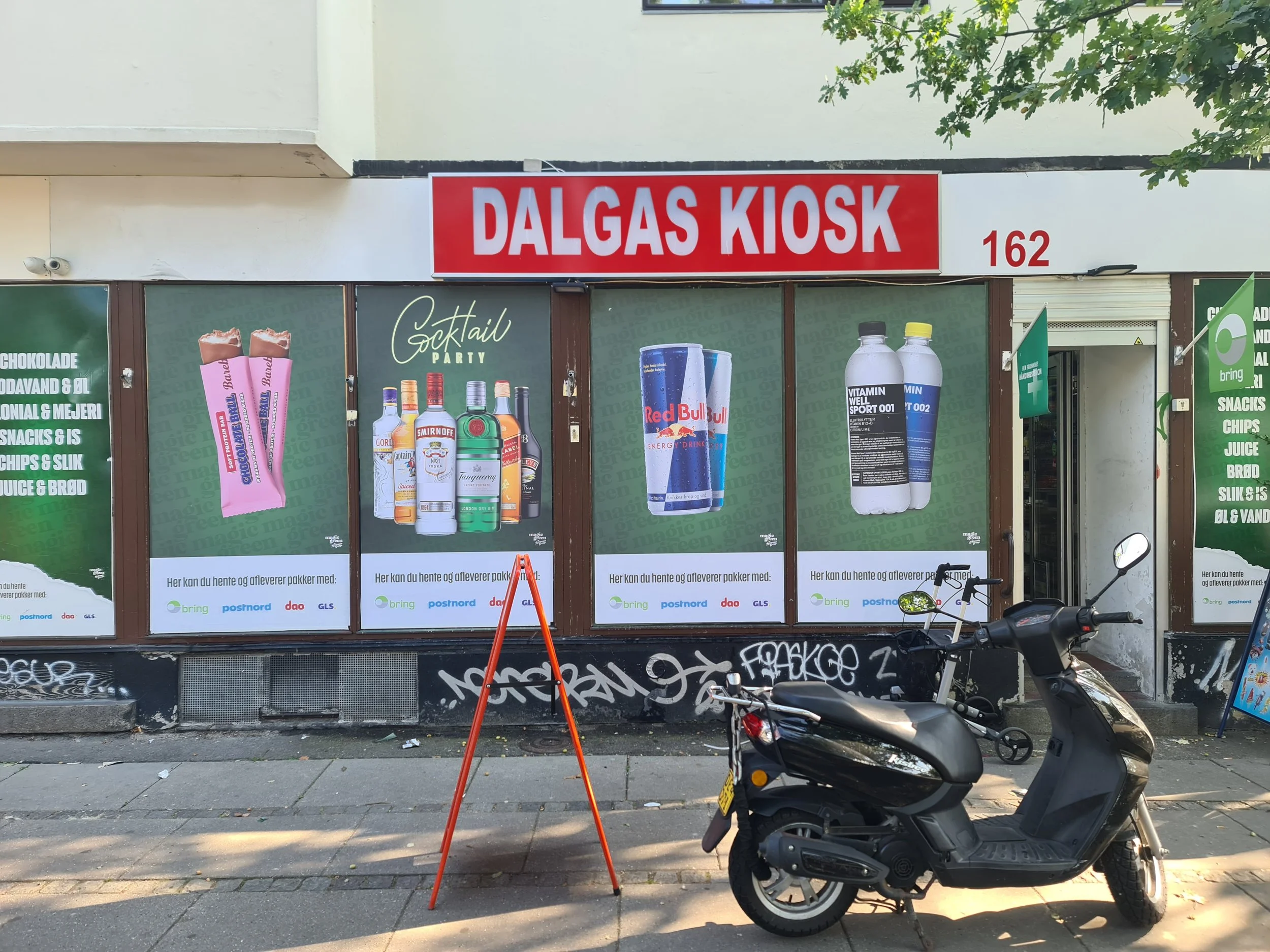 dalgas kiosk magic green.jpg