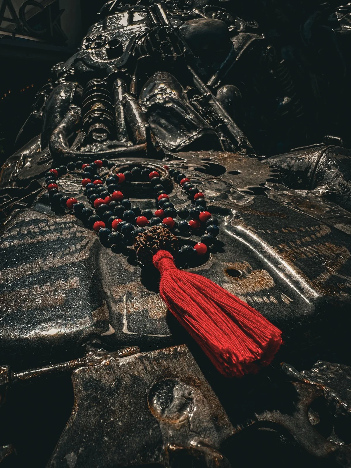 VETOGA - Sculpture.jpg