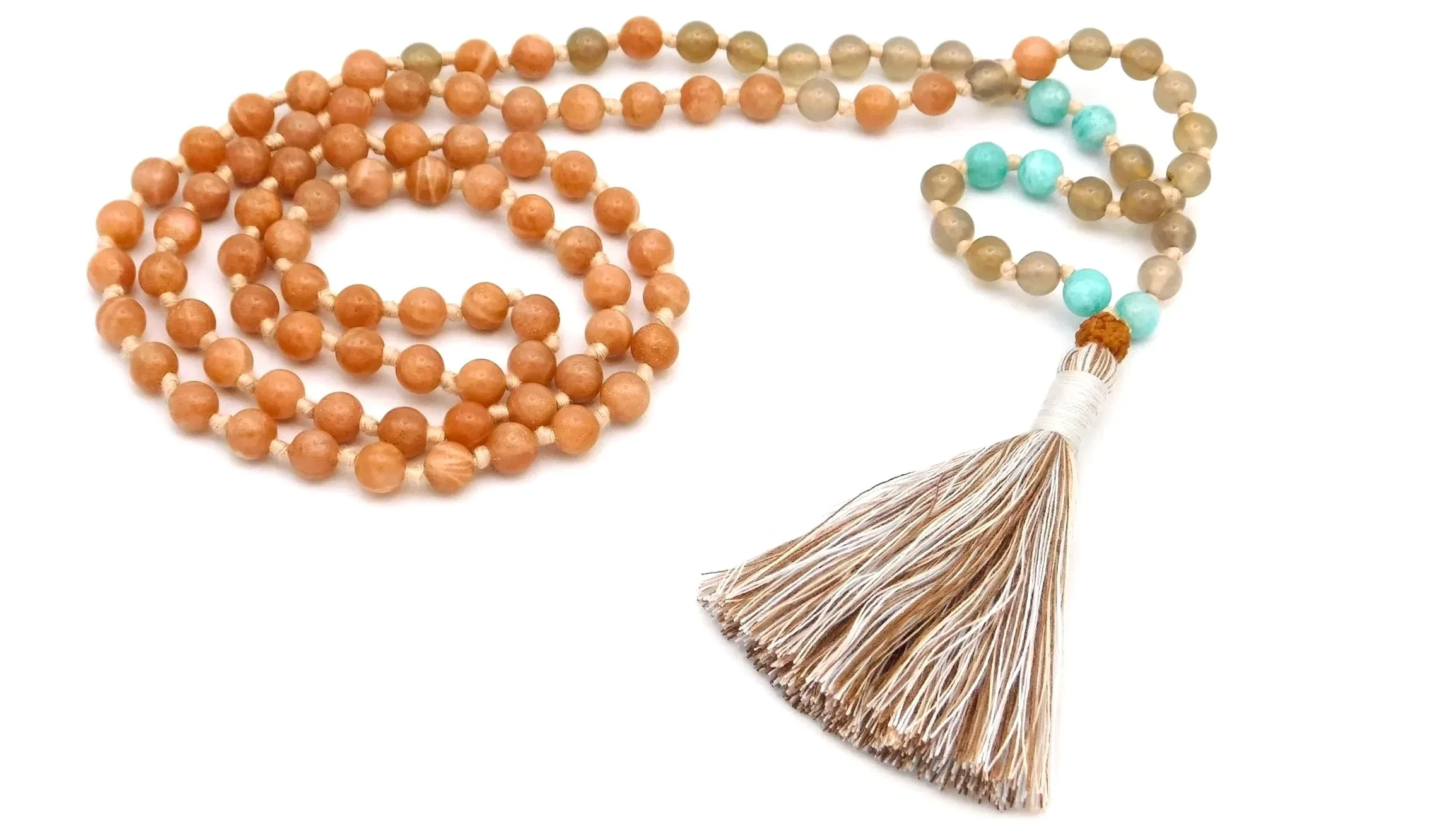 Peach Moonstone Meaning: Emotional Healing, New Beginnings & Spiritual Benefits