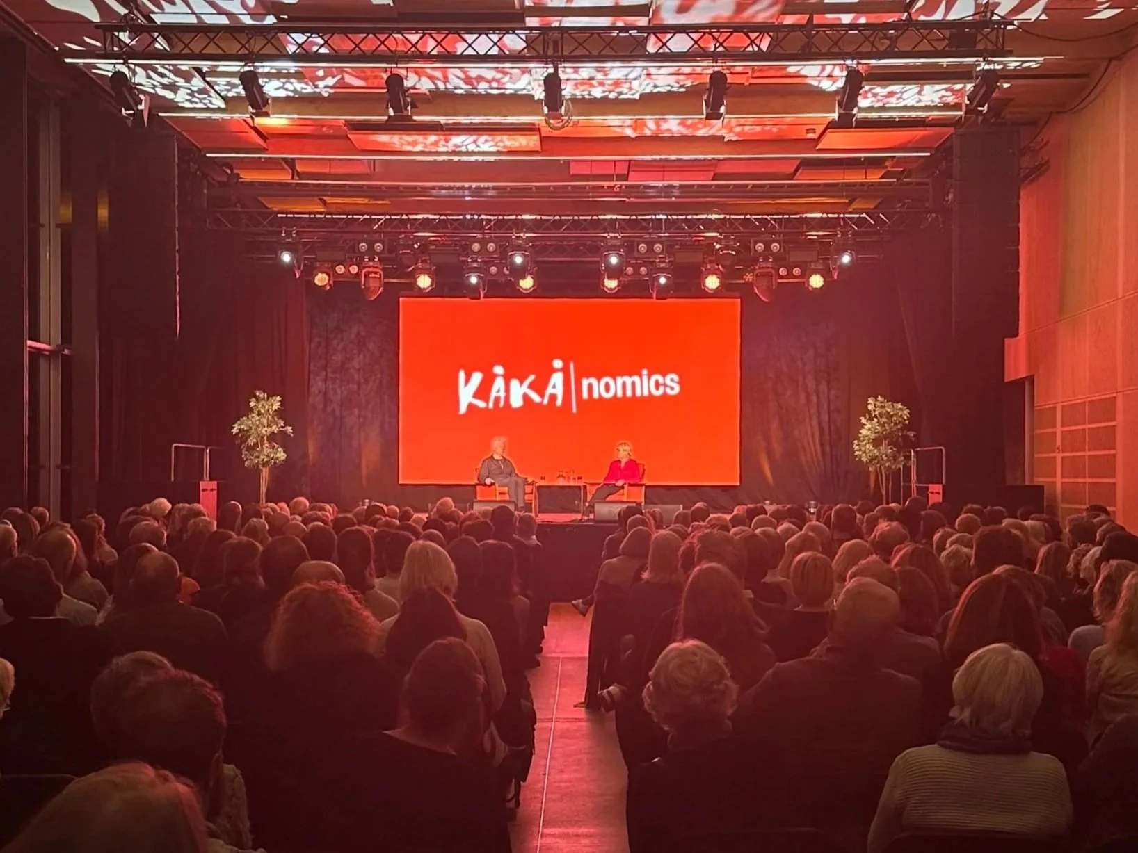 Festivalåpning og utdeling av KÅKÅnomics-prisen 2025