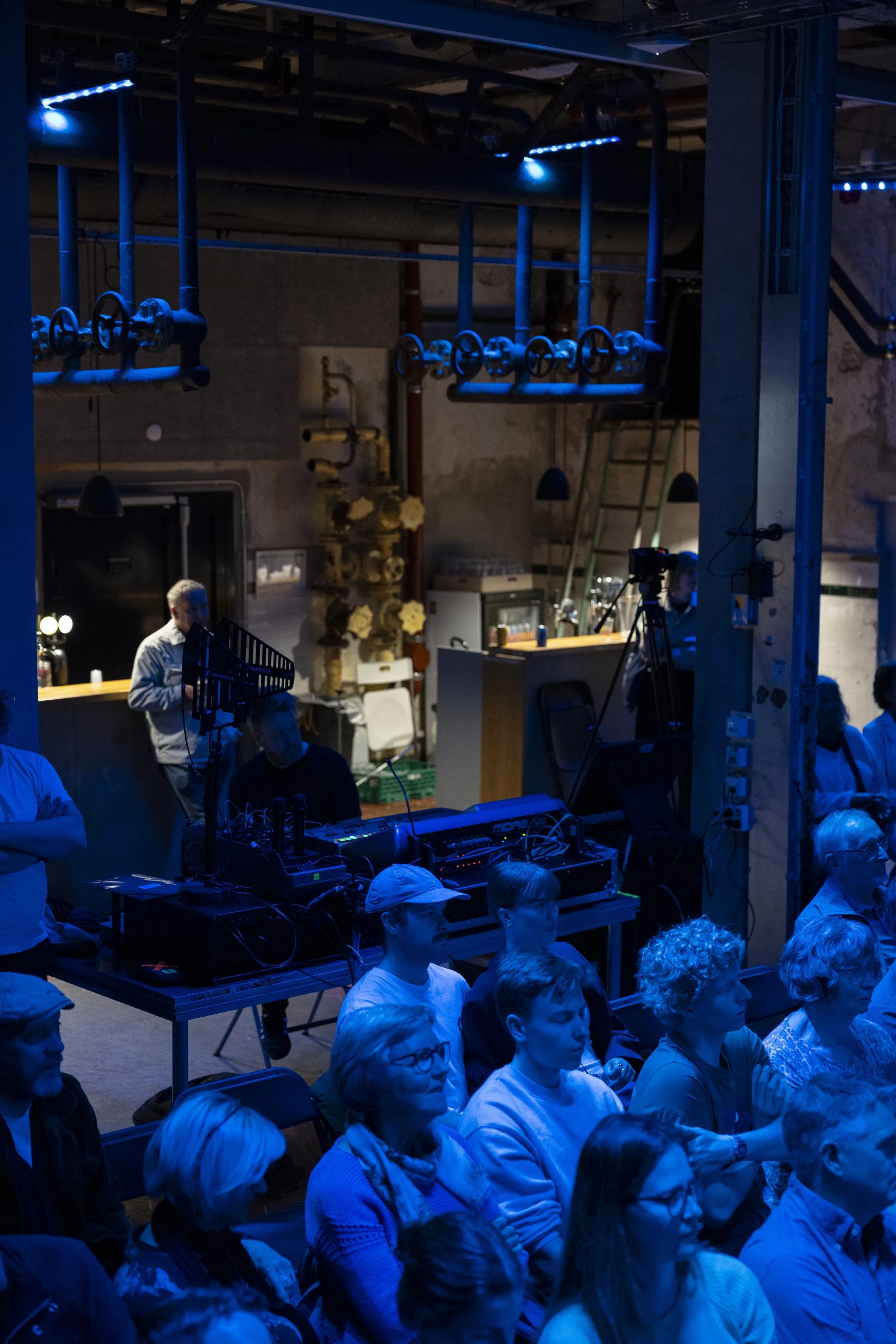 Wonderful world_2.jpg