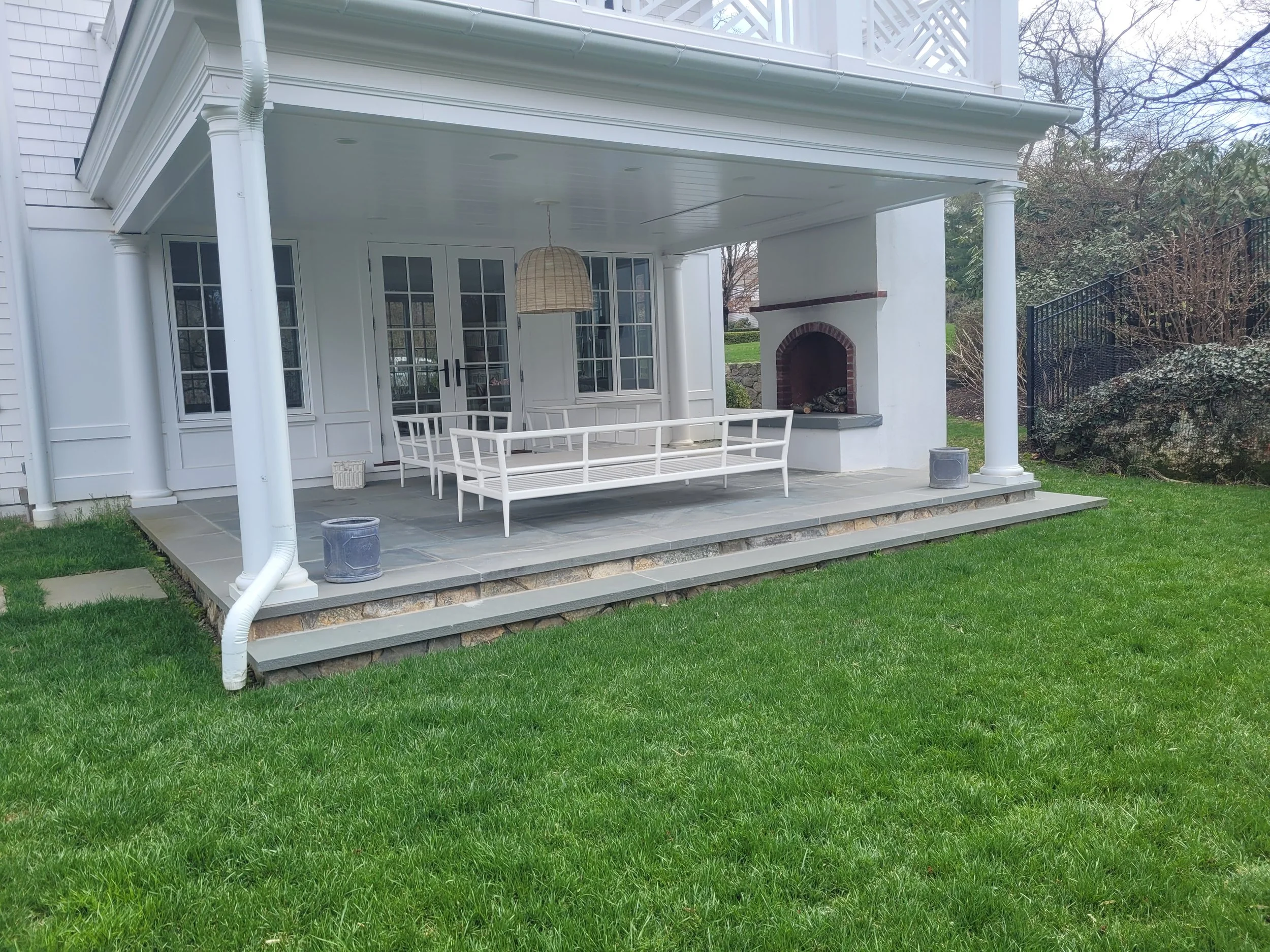 Gro Pro Landscaping Lawn Services Greenwich, CT.jpg