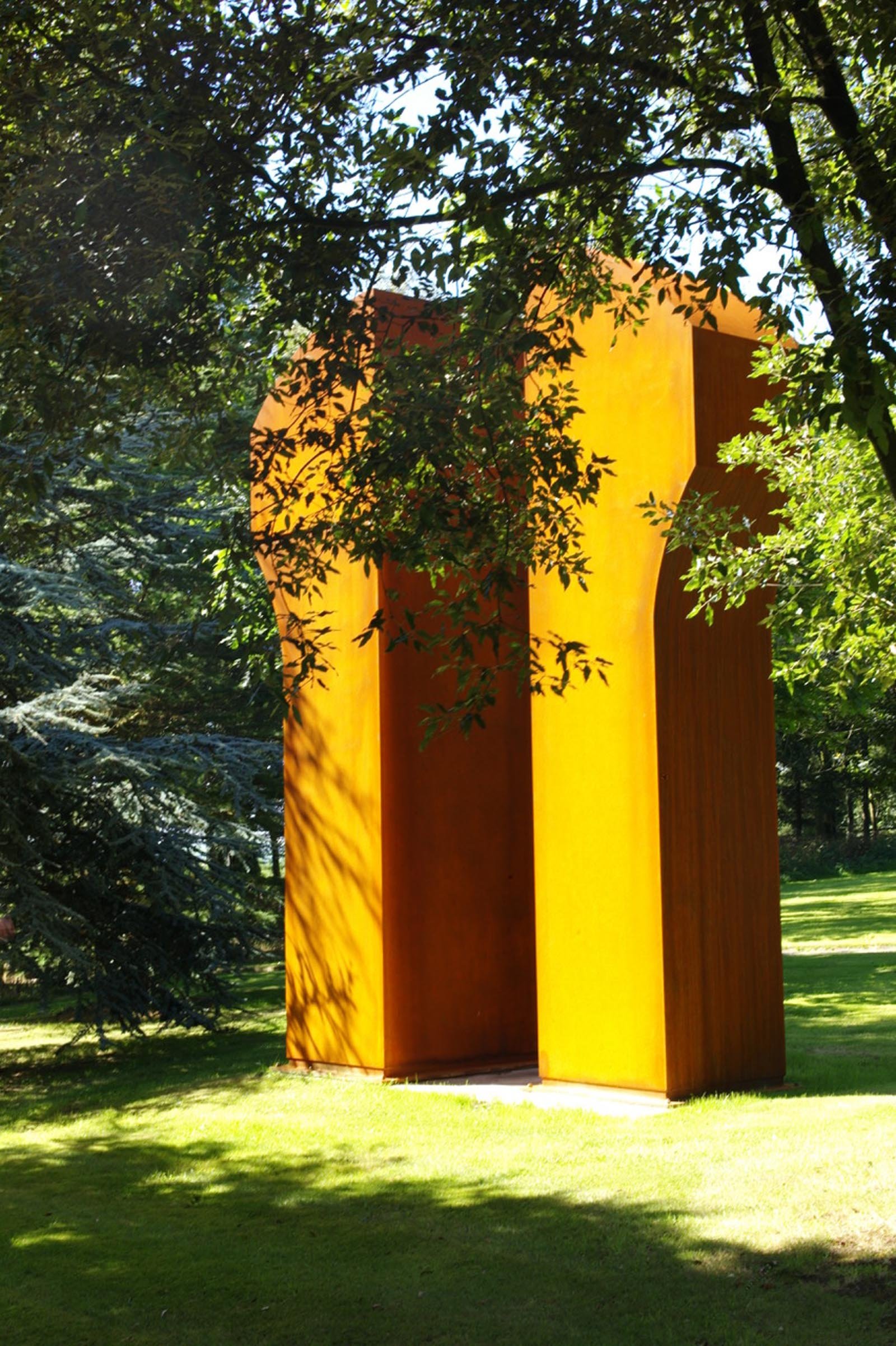 Gateway2002.jpg