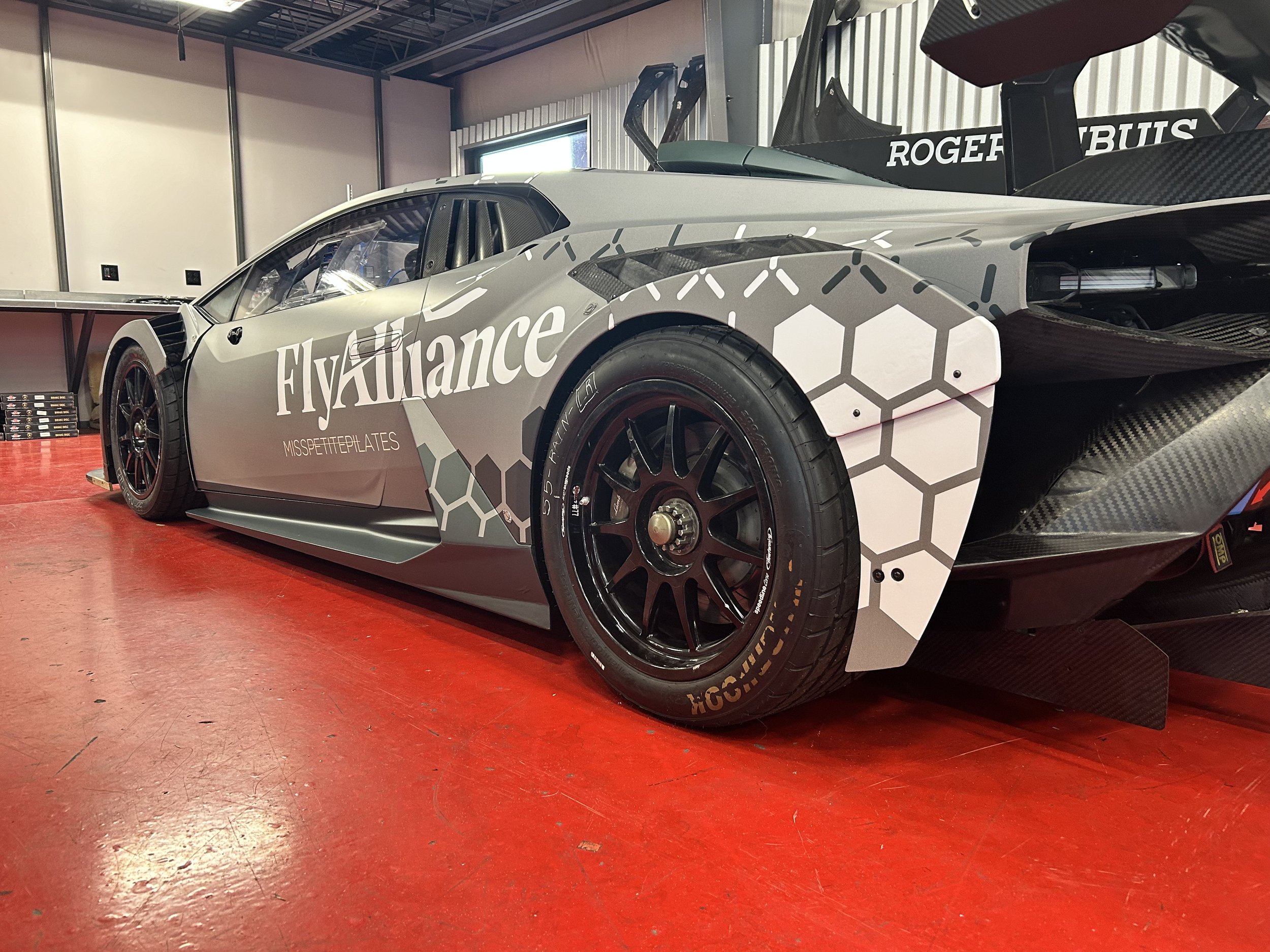 Lambo -Grey 2.jpg
