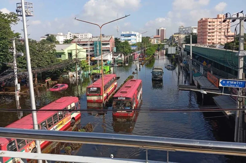 Stuck at Home in Bangkok? Here's How I Kept Moving