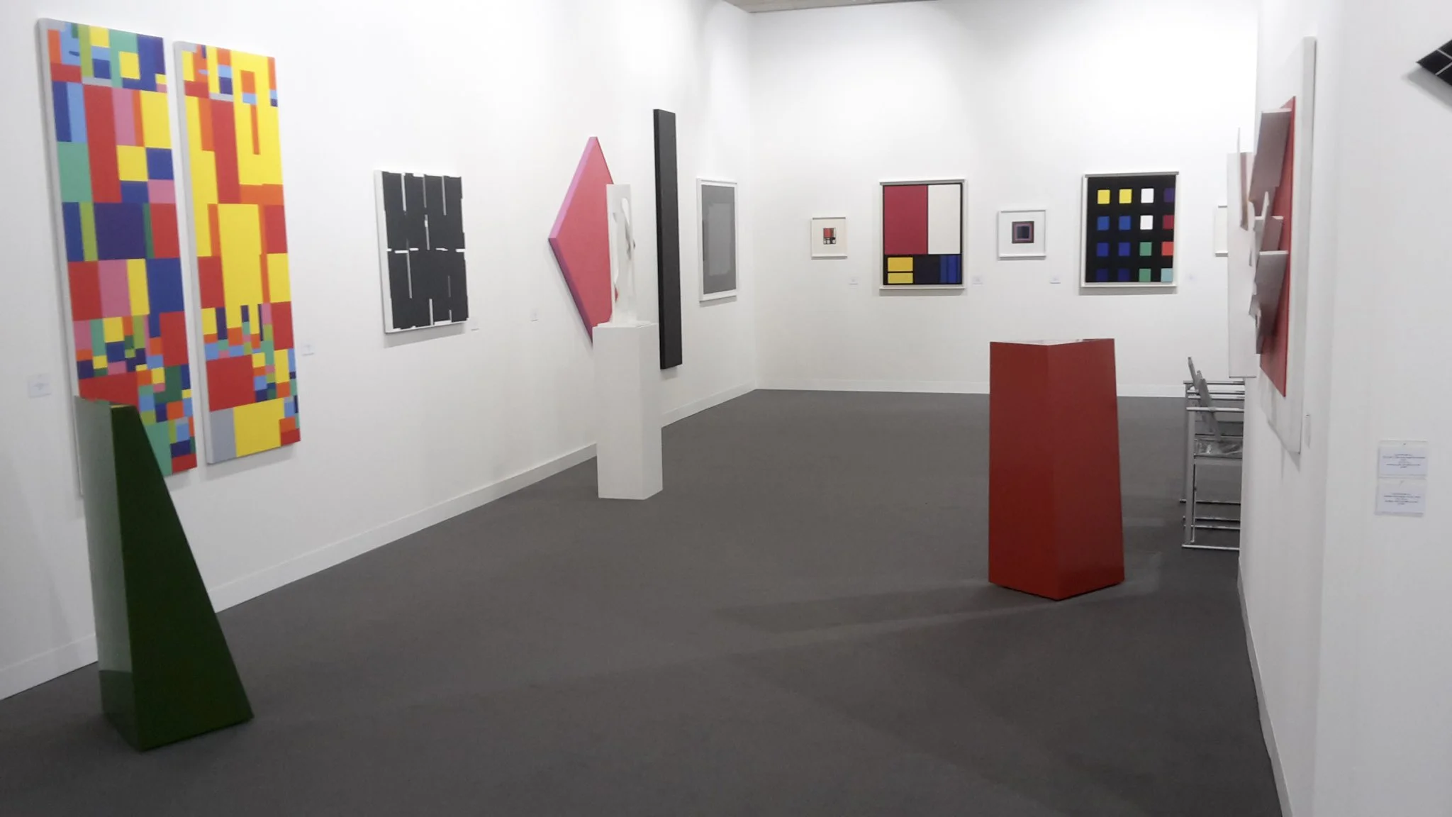 Charles Bézie, André Bloc, Ode Bertrand, Marcelle Cahn, Félix Del Marle, Jean-François Dubreuil, Georges Folmer, Jean-Michel Gasquet, Jean Gorin, Auguste Herbin, Gottfried Honegger, Frantisek Kupka, Aurélie Nemours, Luc Peire, Yves Popet, Henri Prosi