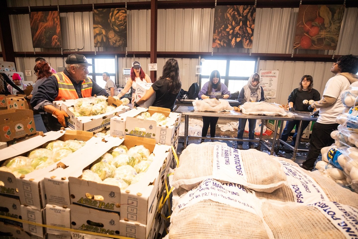 Link in bio to read full story by @_lilybelli for @lookoutsantacruz.

Headline: After sudden $700K drop in funding, Second Harvest calls for community support

Second Harvest Food Bank Santa Cruz County is facing a sudden loss of over $700,000 in fed