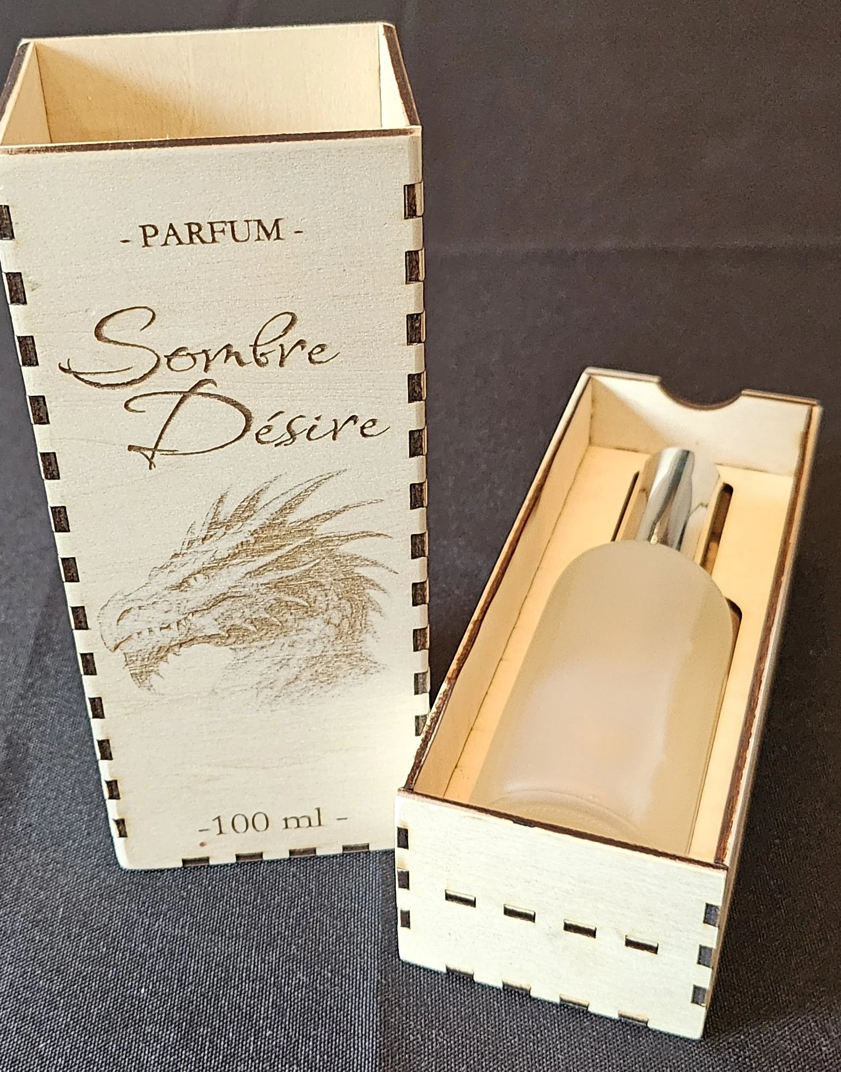Edition limitée, parfum « Sombre Désire » 100ml