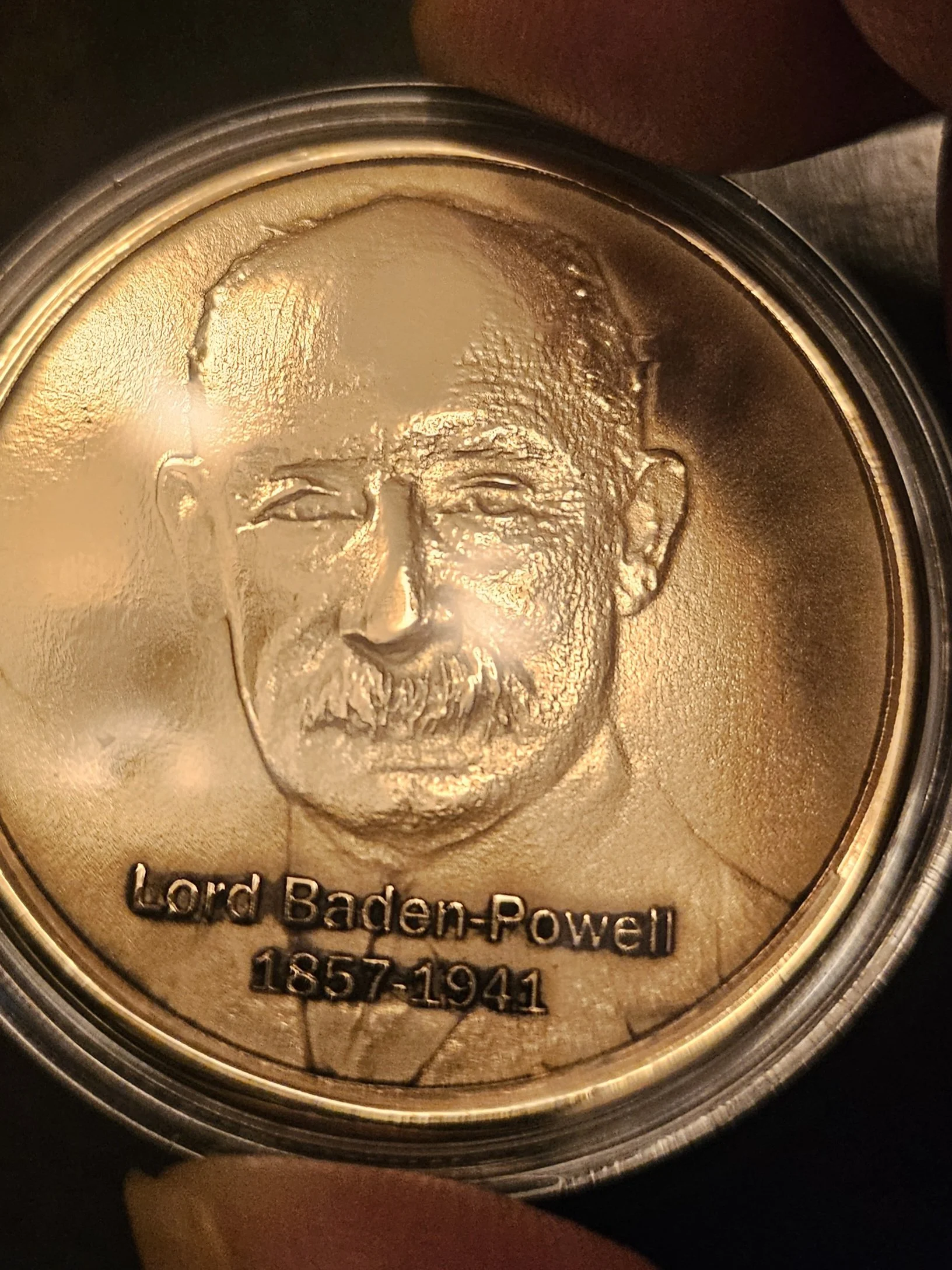 Pièce commémorative unique pour le 70e anniversaire du 5e groupe scout Grand-Moulin 1/1. Side B