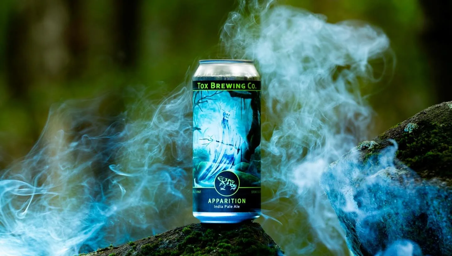 Apparition is an IPA made with Pink and Mosaic Hops. It's hazy and juicy. It's also a small batch and we have a limited amount in cans and pours. Come on down.
.
We can't decide what's better, the beer, the label by @faire_harbour, or the photo by @m