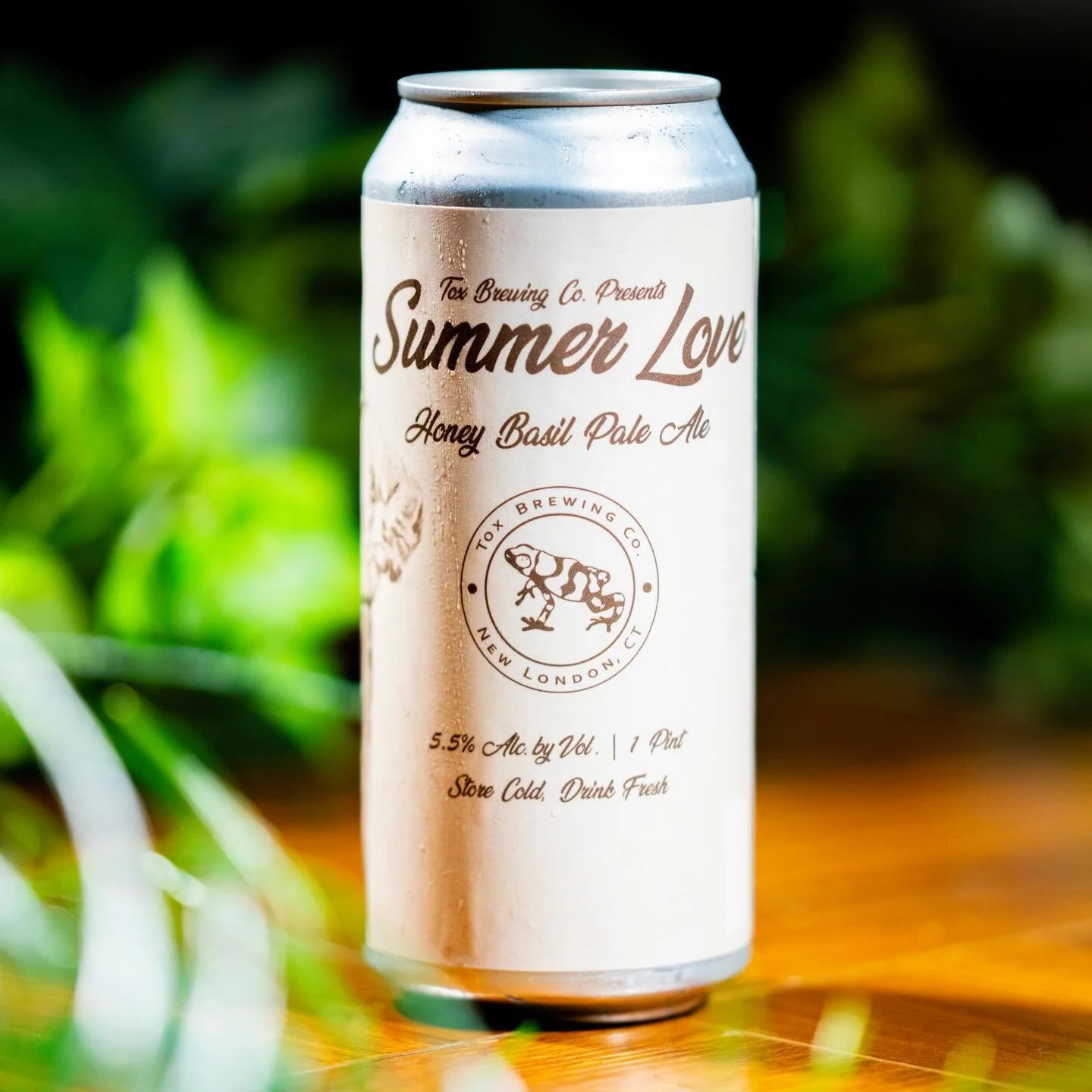 🍯🌿 Summer Love 2026! Summer love is a more traditional pale ale brewed with Honey and fresh Basil. The Honey provides a sweet baseline and dry finish. Summer love has a crisp profile and a traditional bittering addition up front. We give it a piny,