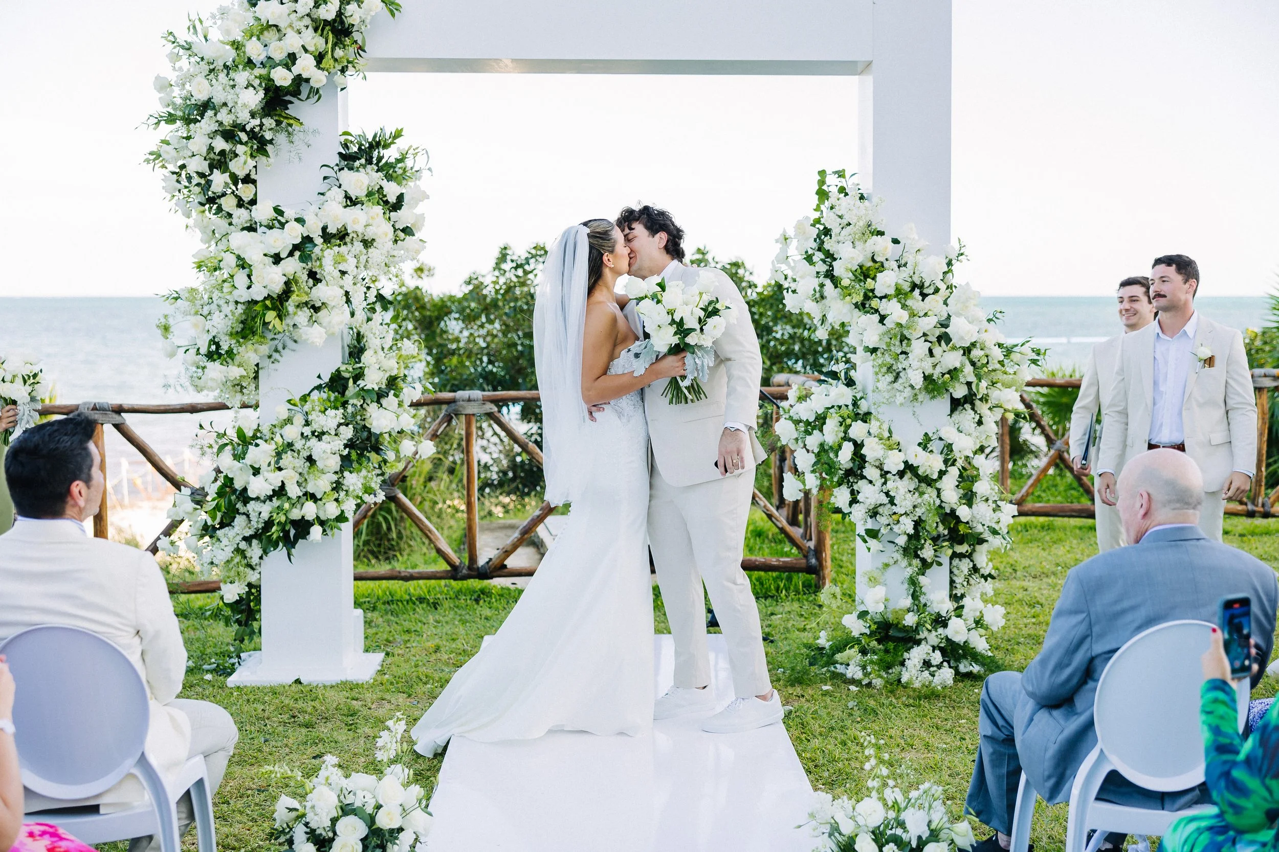 Wedding_Paige_Bobby_AVA_Resort_Cancun_0261.jpg
