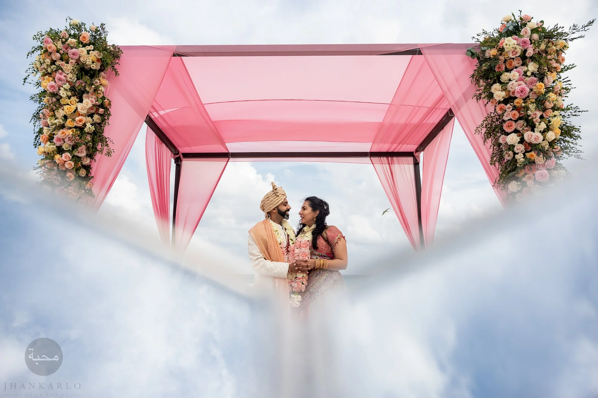 Urmi+Sid-910.jpg