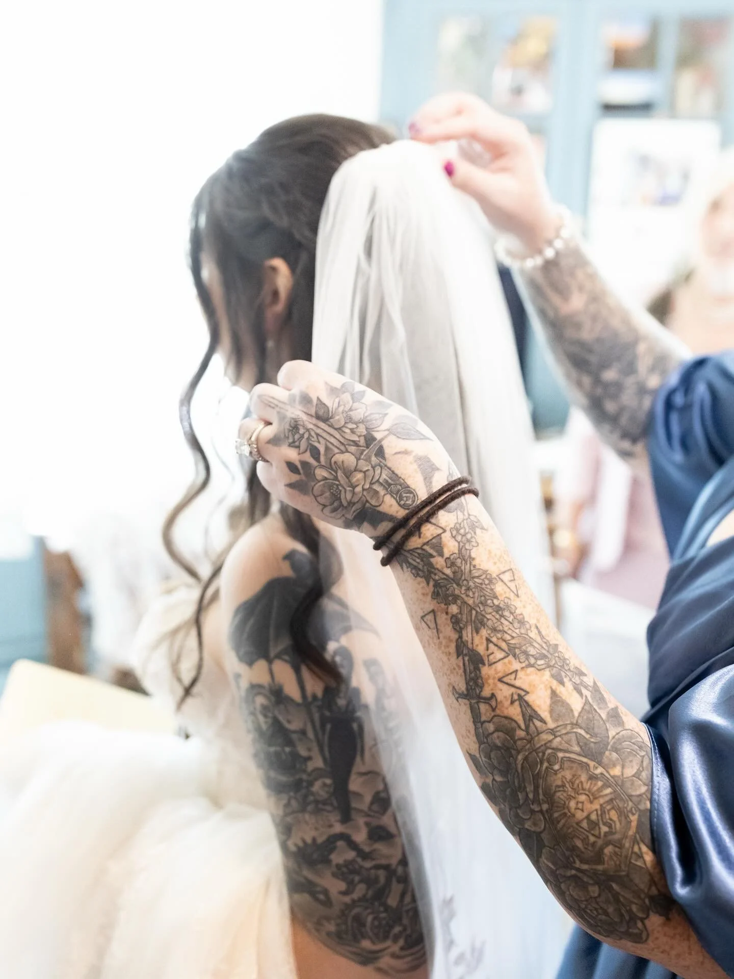 Veils being fluffed. Jewelry laid out. Something blue ready to go. This is the part of the day where things start getting real &amp; nerves are high. So important to capture these moments that will feel like a blur to the bride later. 🤍

Also this i