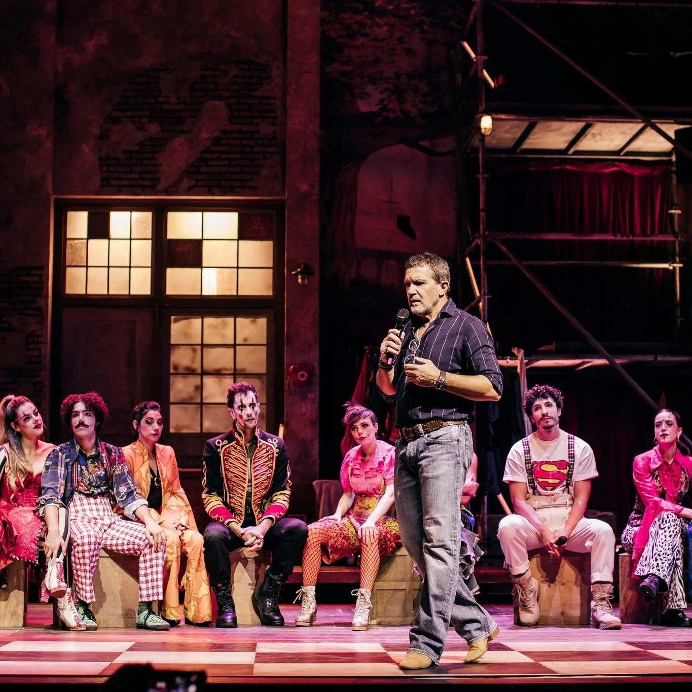 Estreno de ‘Godspell’ protagonizado por Ferran Fabá (@ferranfaba) acompañado  por Estibalitz Ruiz (@estibalitzruiz)
Dirige Antonio Banderas (@antoniobanderas)
Produce Teatro del Soho (@teatrodelsoho)
📍 Teatro del Soho Ca