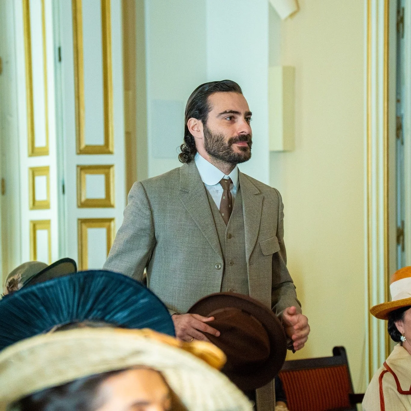 Ibrahim Al Shami J. (@ibrahimalshamij) es Adriano en La Promesa.

@lapromesa_tve  a partir de las 18:35h en @la1_tve  y @rtveplay 
 
#Barazarte #IbrahimAlShamiJ #Actor #LaPromesa