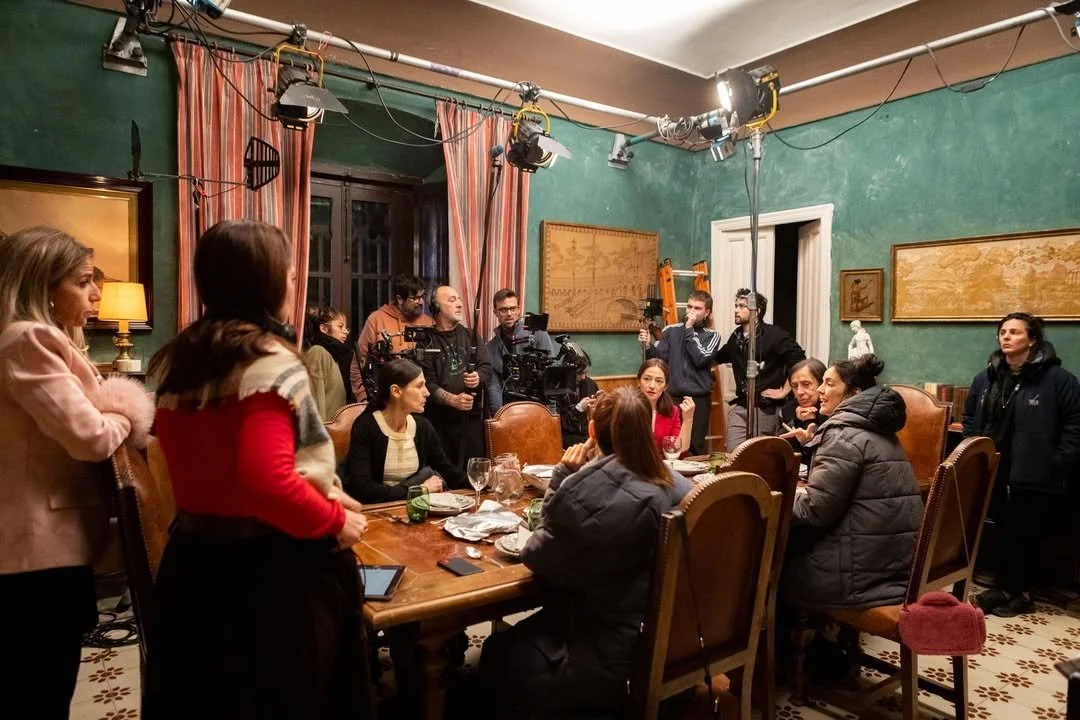 Inicia el rodaje de &ldquo;La Gran Calumnia&rdquo; bajo la direcci&oacute;n Roc&iacute;o Mart&iacute;n con Almagro San Miguel (@almagrosanmiguel) en el reparto. 

Un thriller psicol&oacute;gico que explora las relaciones entre hermanas y los silencio