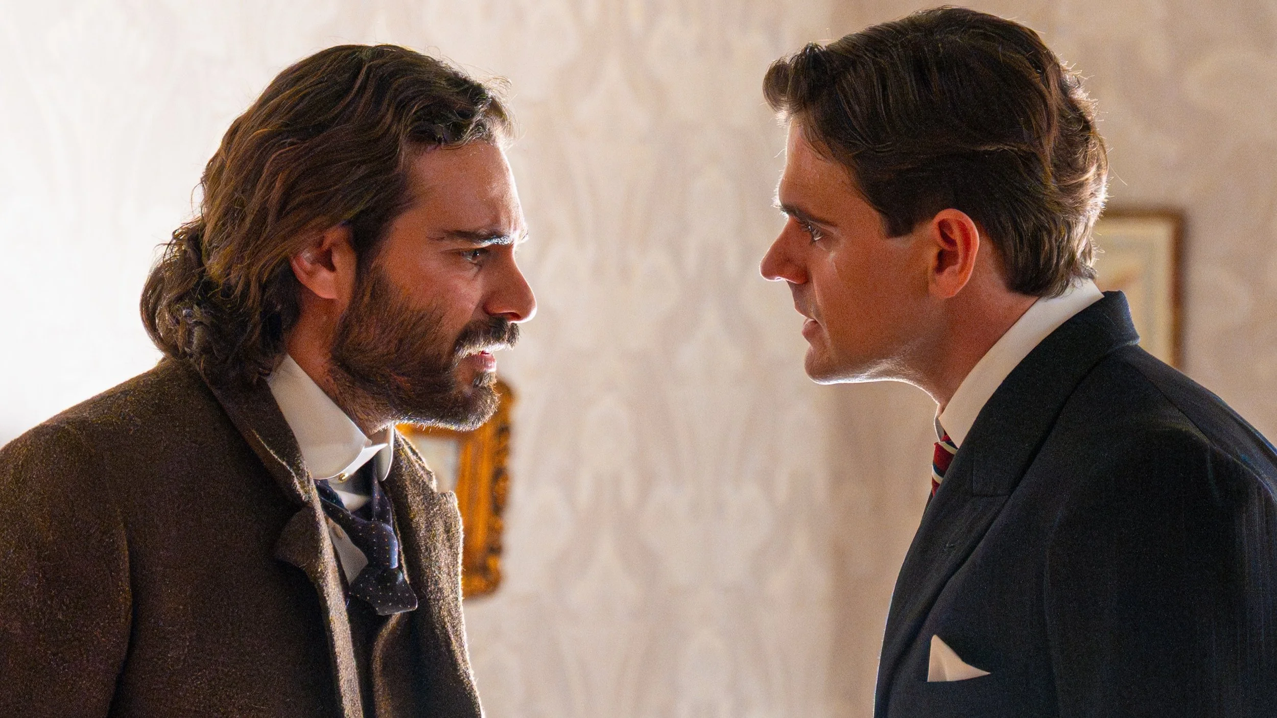 La trama de Martina y Adriano &nbsp;(@ibrahimalshamij) y la traici&oacute;n a Jacobo en #LaPromesa

📅 Lun. - Vie. 18:35h
📺&nbsp;@la1_tve&nbsp;y&nbsp;@rtveplay

#Barazarte&nbsp;#IbrahimAlShamiJ&nbsp;#Actor&nbsp;#LaPromesa&nbsp;#RtvePlay