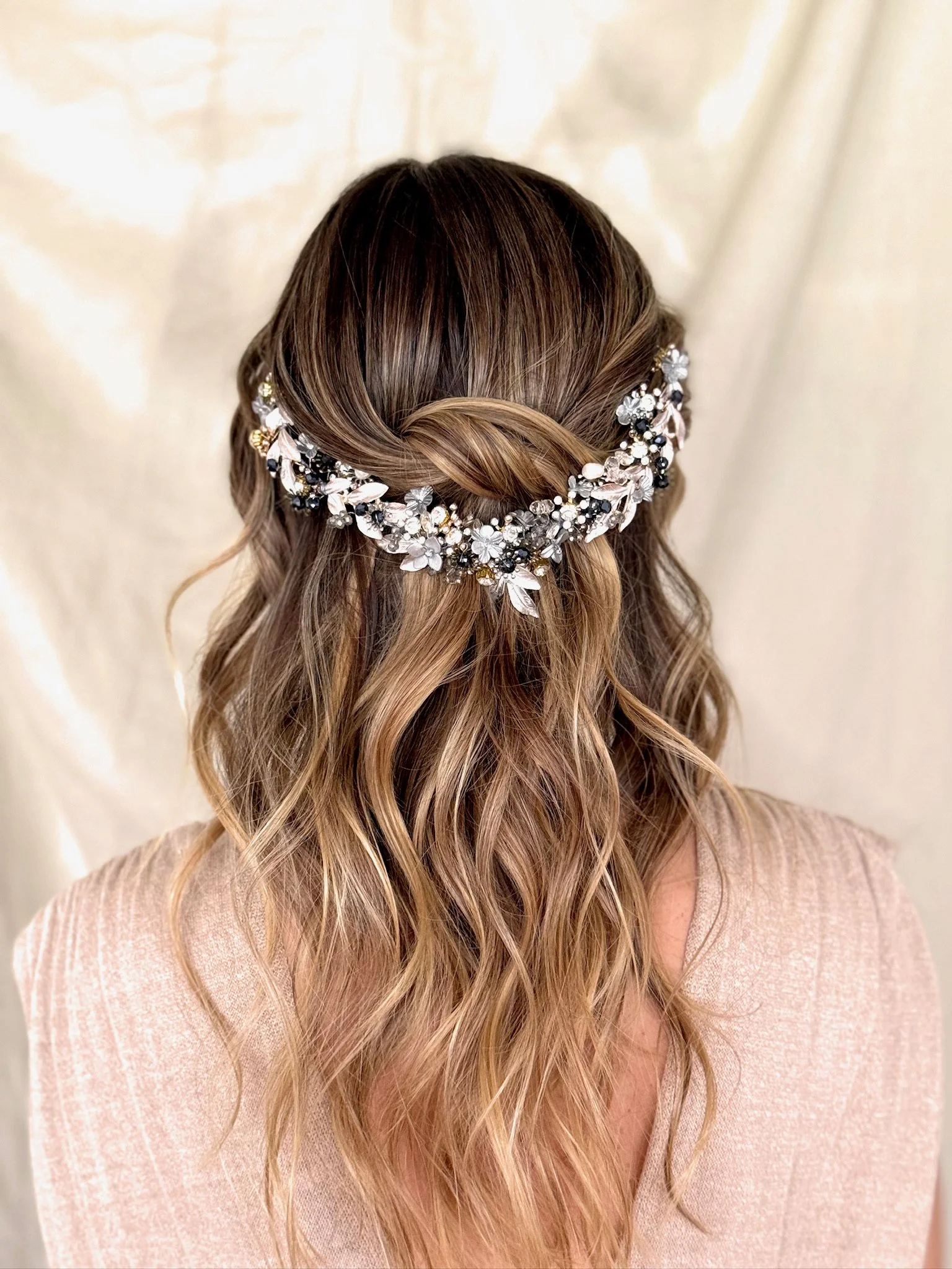 Medialuna Elizabeth 04 - modelo.JPG