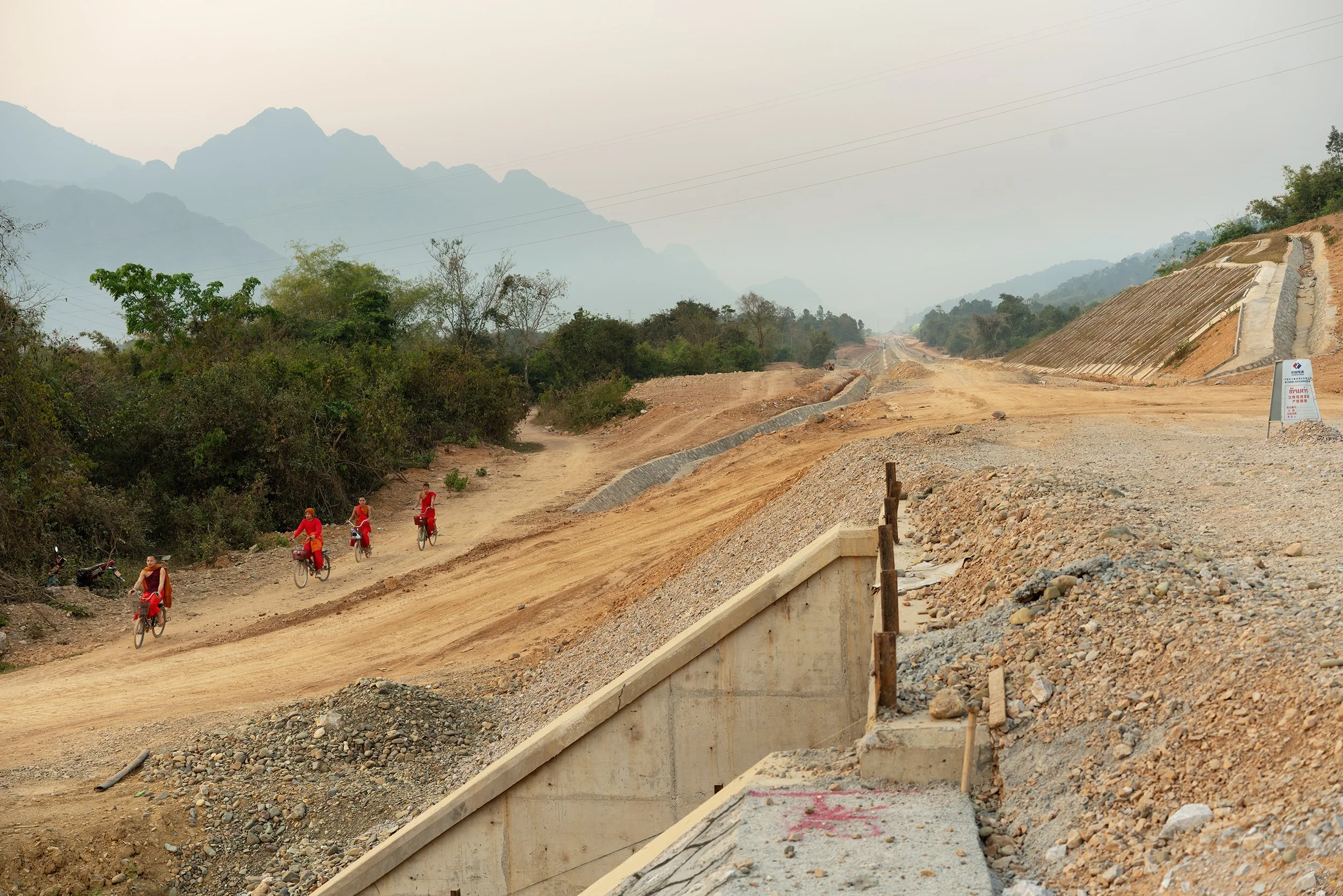 laos sykkelmonker 2500px DSC08803.jpg
