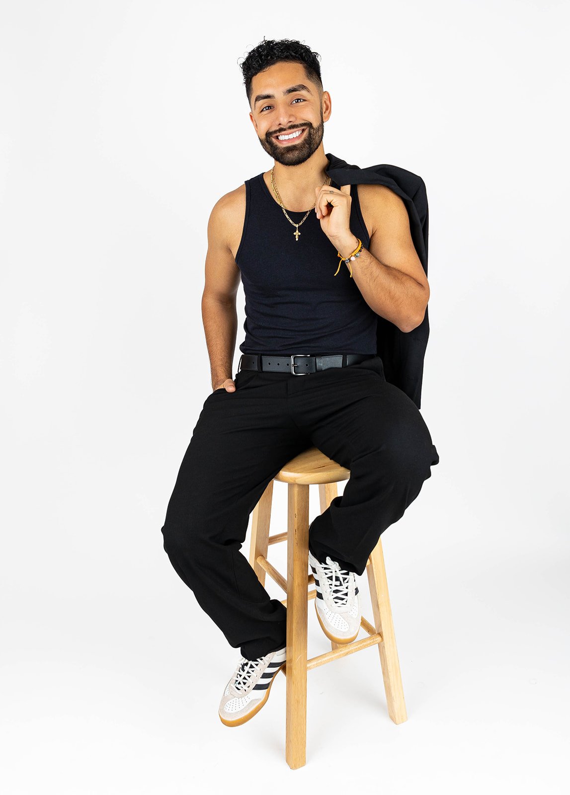 Mando Photo.jpg