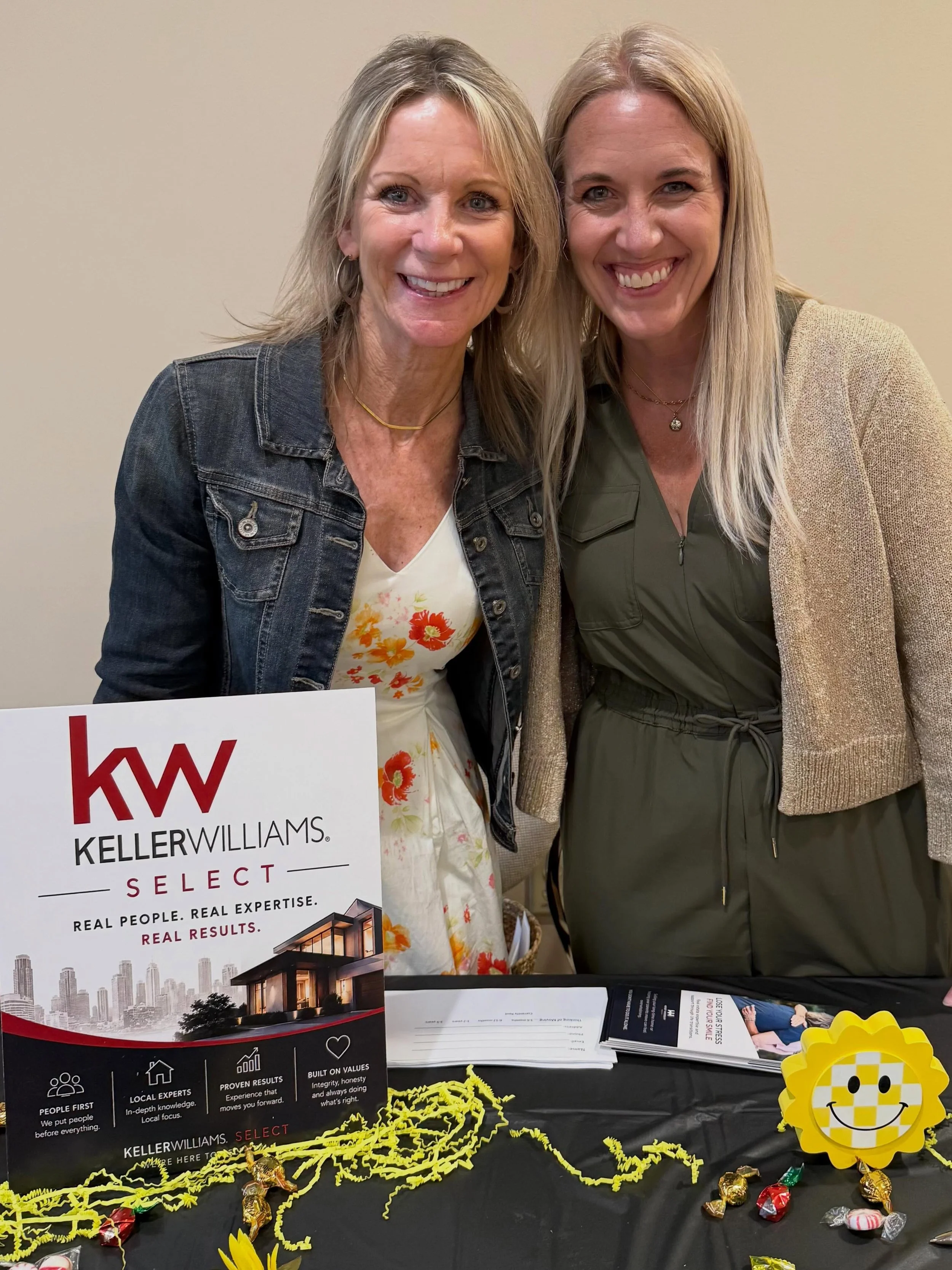 It was an afternoon of tea at the Eagan Community Center.  Making friends, sipping tea, and providing answers and help to all their real estate needs!