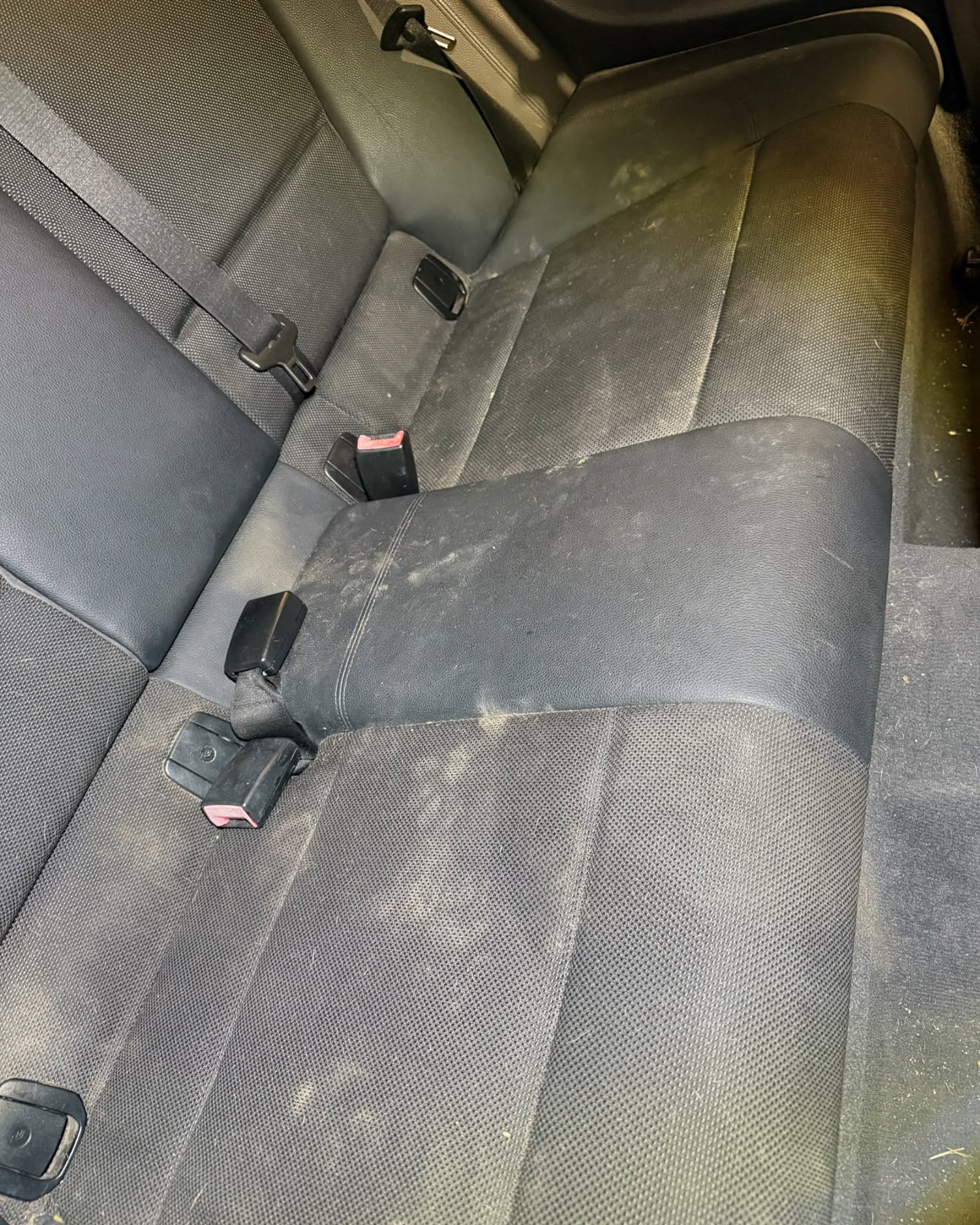 Une bonne remise au propre avant les vacances 🥳

#LavageAuto #AutoPropre #LavageDeVoiture #carwash #mobilecarwash #DetailingAuto #VoitureBrillante #AutoLover #carcleaning  #LavageExterieur #carcare #LavageInt&eacute;rieur #carcare #Propret&eacute;Au