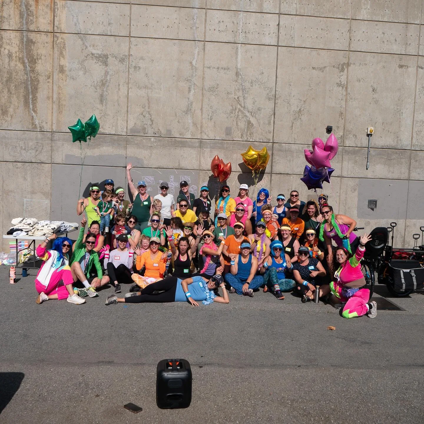 💫 𝑰𝒕&rsquo;𝒔 𝒎𝒐𝒓𝒆 𝒇𝒖𝒏 𝒘𝒊𝒕𝒉 𝒇𝒓𝒊𝒆𝒏𝒅𝒔 💫

Still reminiscing about our epic inaugural Sunday SF FitFest last week. Already scheming for next year, let&rsquo;s go!! 💪💪

💪𝙒𝙚𝙗𝙨𝙞𝙩𝙚 𝙞𝙣 𝙗𝙞𝙤 💕

#momssupportingmoms #grit #sa