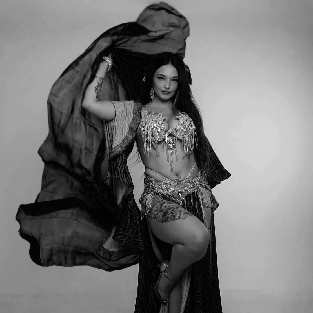 Belly+Dancer+Pic+Airin+5.jpg
