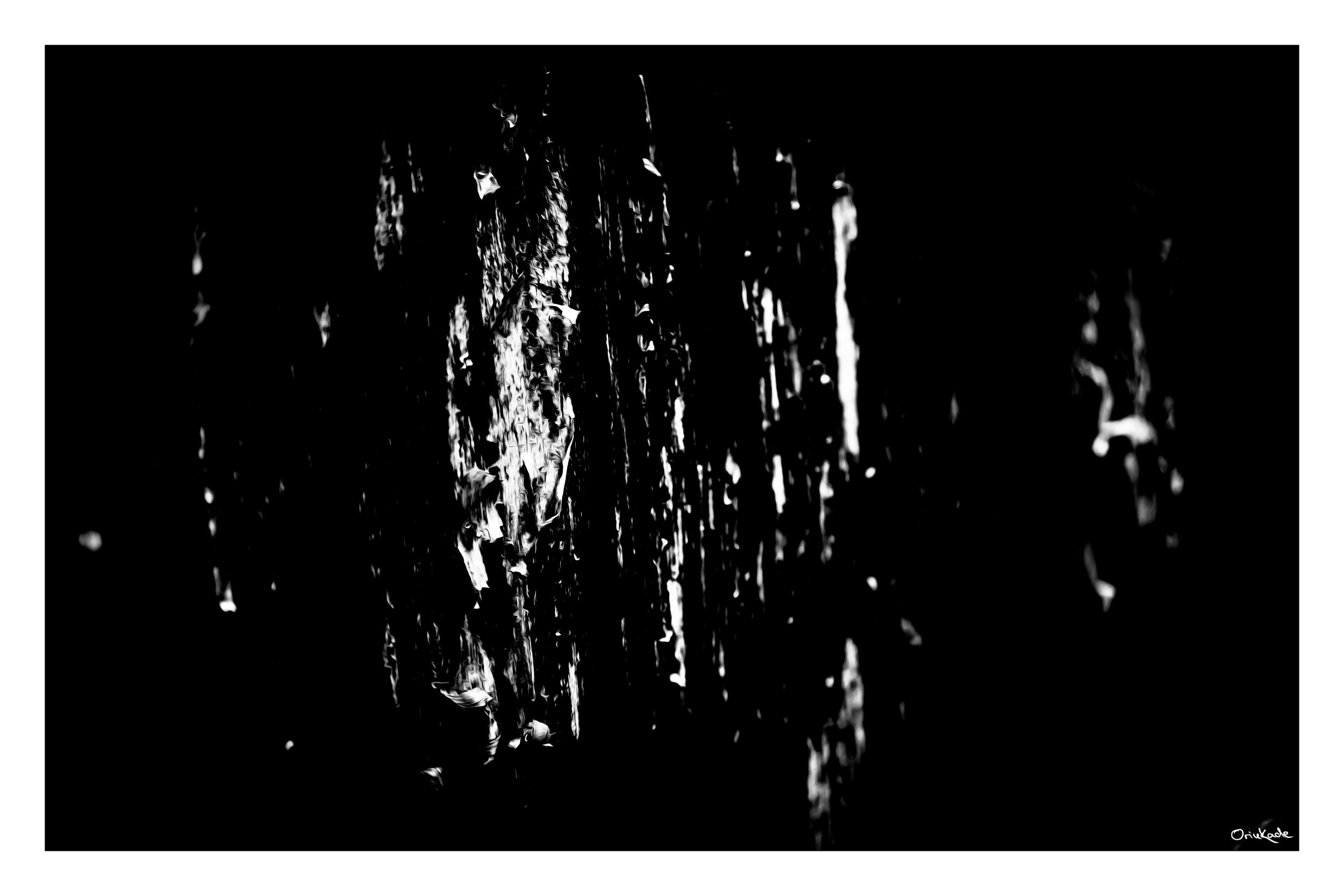 Echo of the Surface – Listening Through Light