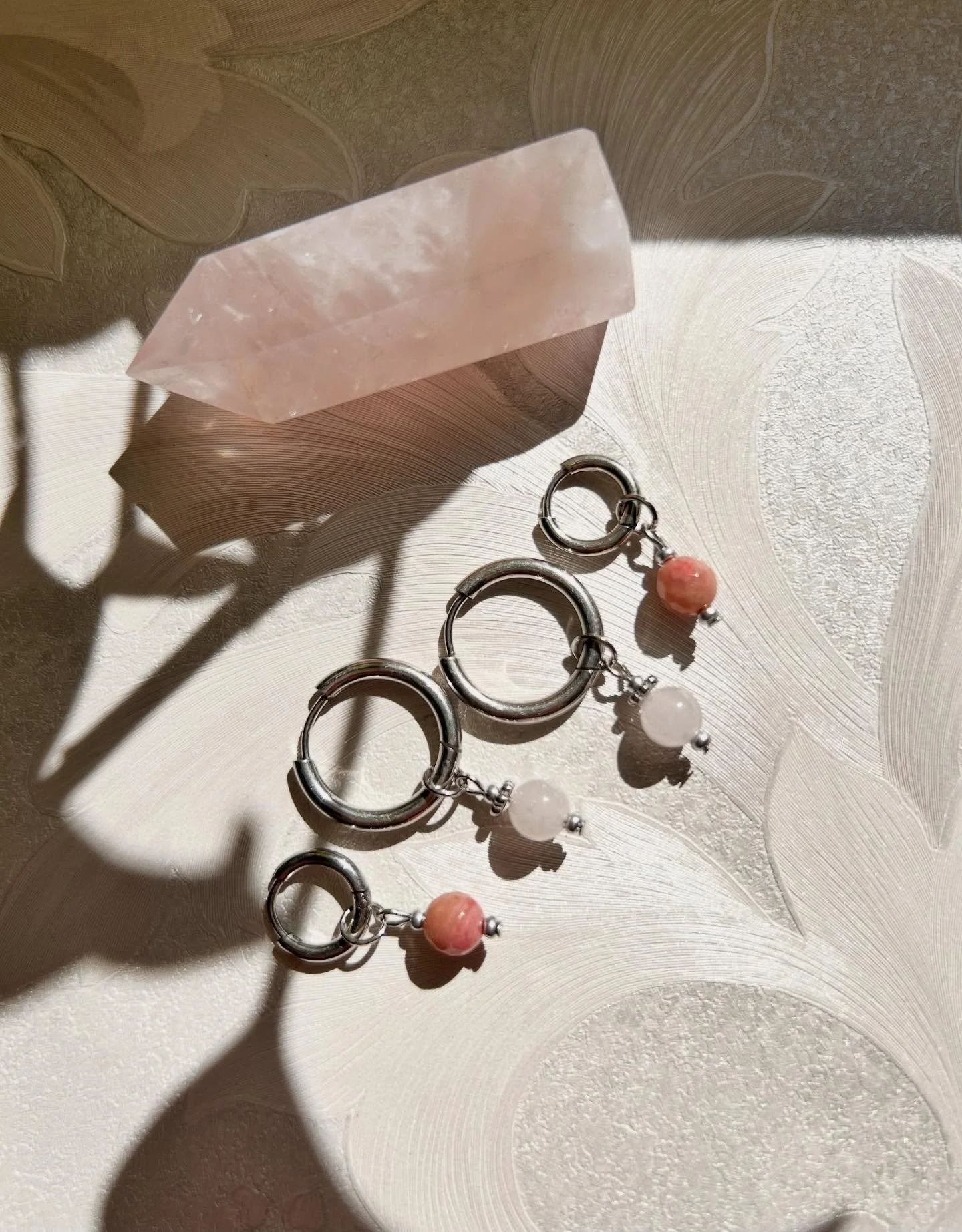 ✨ DROP EN LIGNE de plusieurs nouvelles boucles d&rsquo;oreilles cette semaine 💃🏻
@mamkel