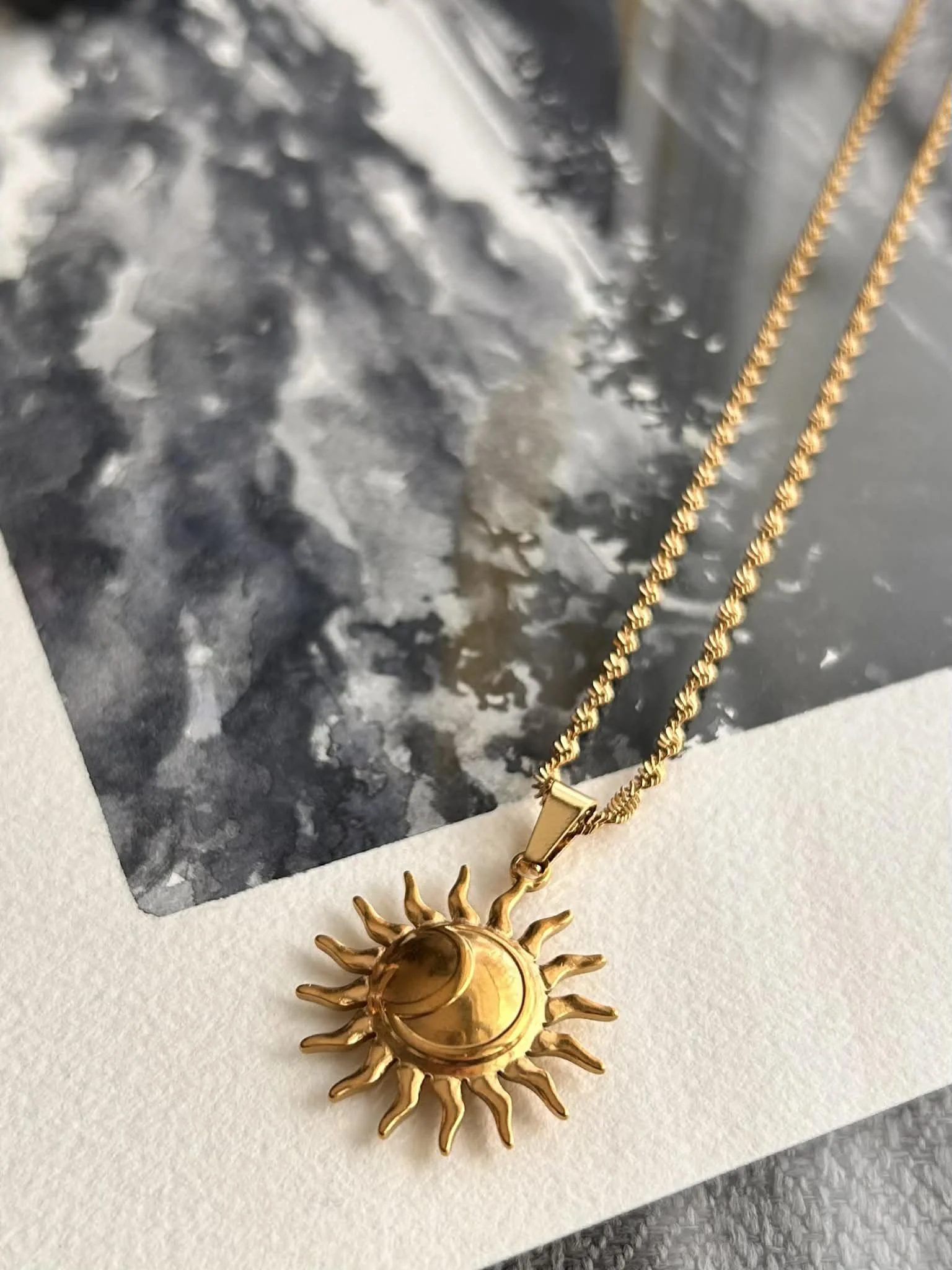 Collier pendentif ◦ Soleil lune
