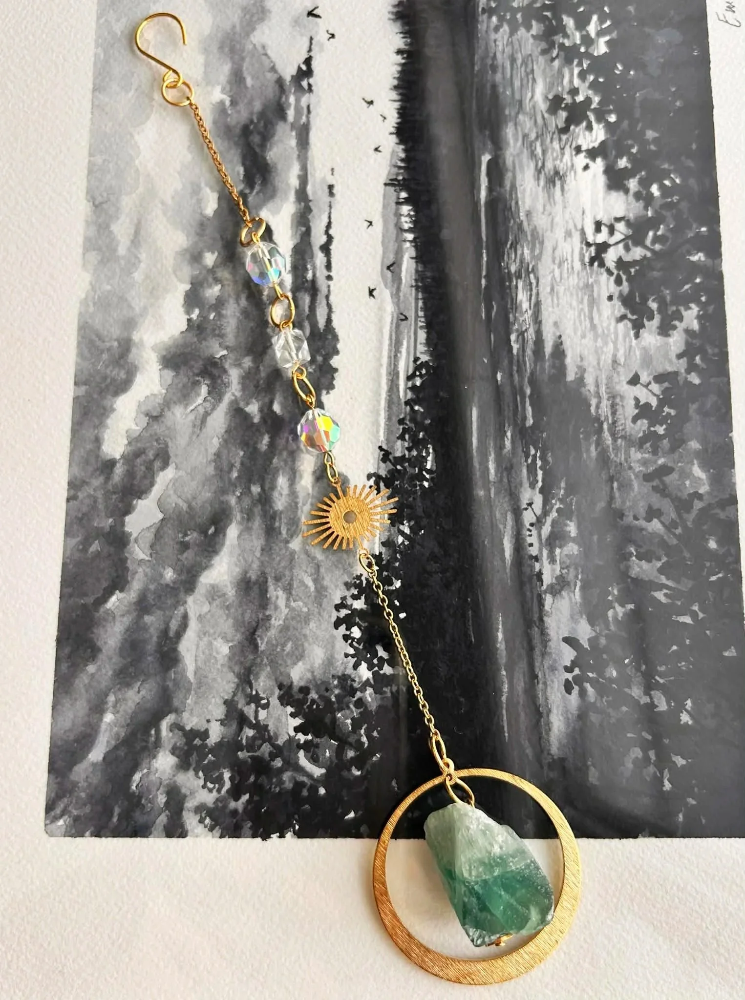 Suncatcher+fluorite+verte+fonc%C3%A9.jpg