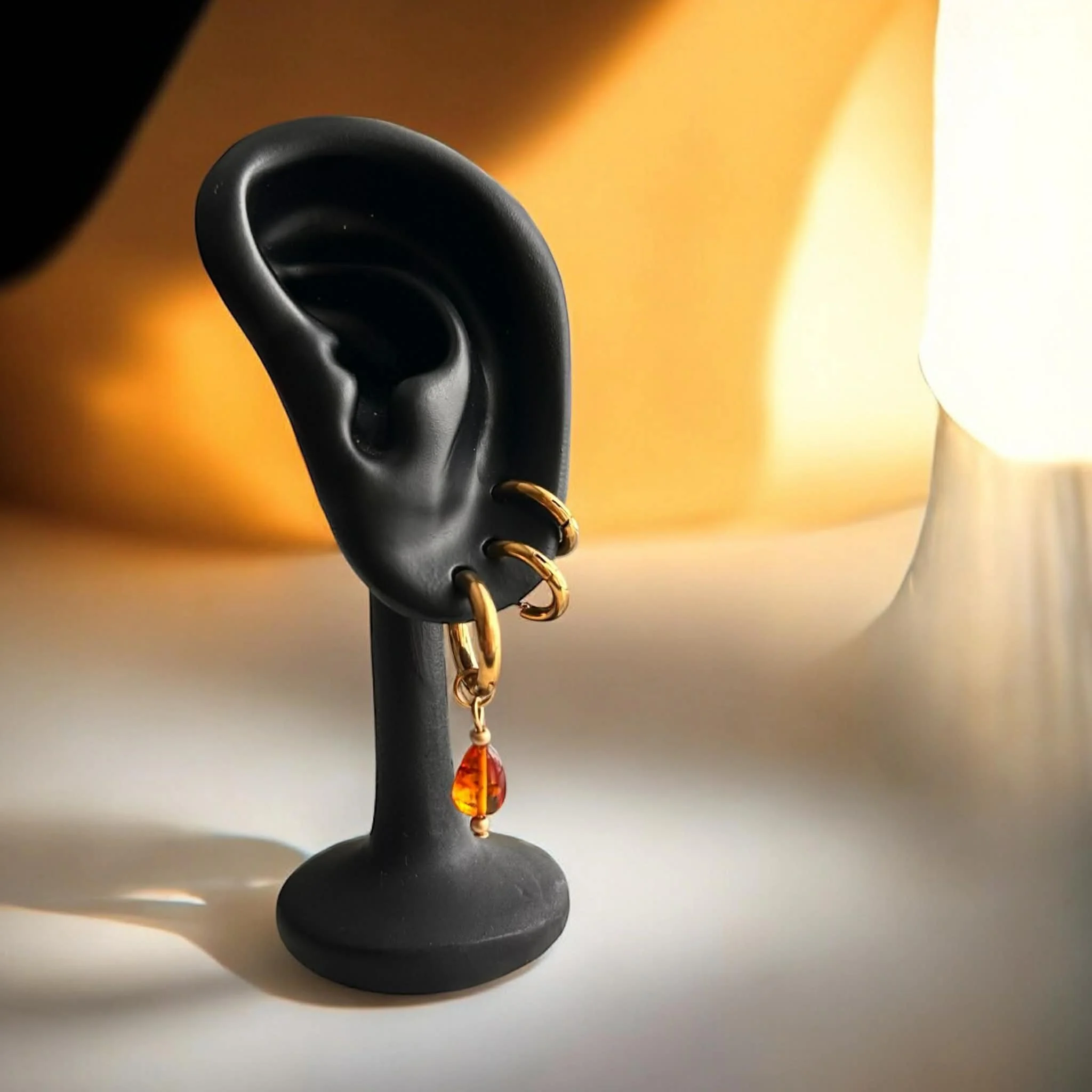 gold earring huggie  2.jpg