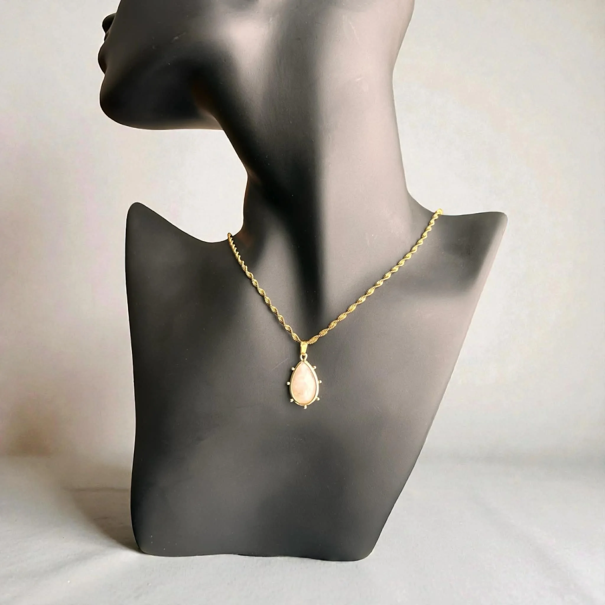 Pendentif quartz blanc - or - 2.jpg