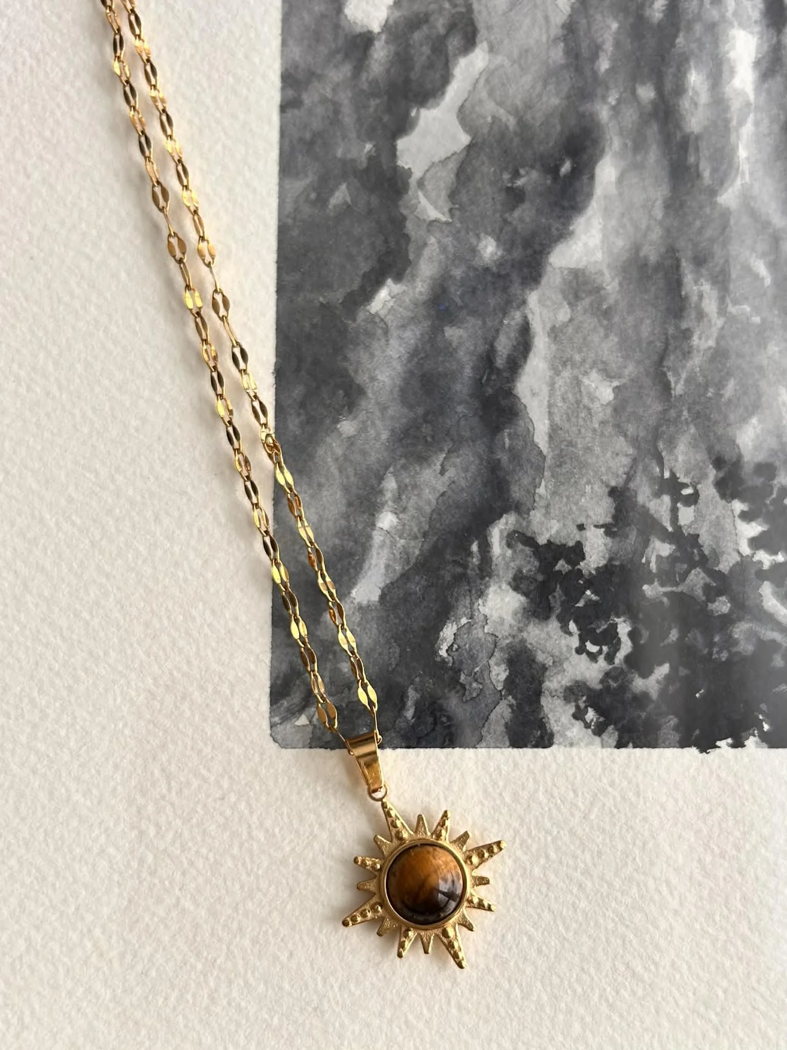 Pendentif soleil oeil de tigre or 3.jpg