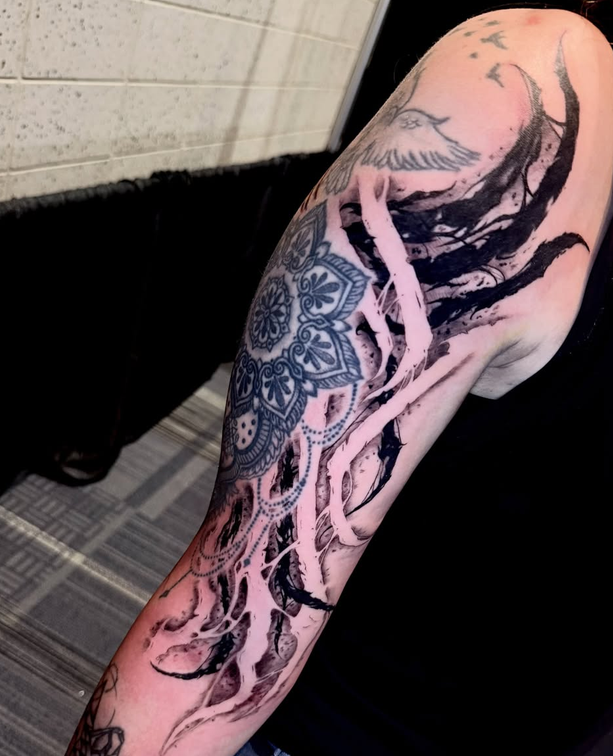 Austin Megallon - Tattoo Artist