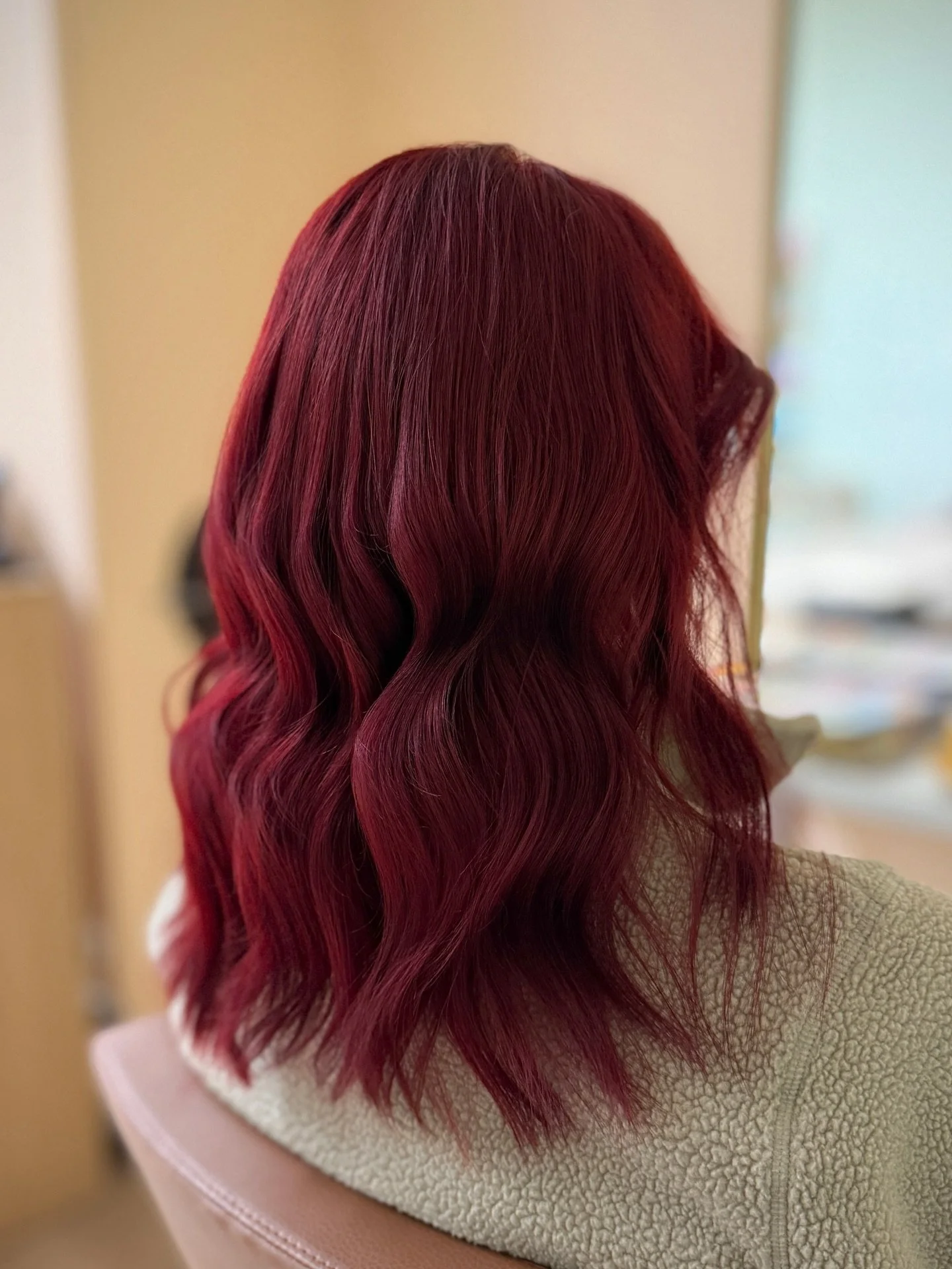 Cherry red🍒💯

@vividivilma 

#kampaamolappeenranta #redhair #cherryredhair #punaisethiukset #deepredhair