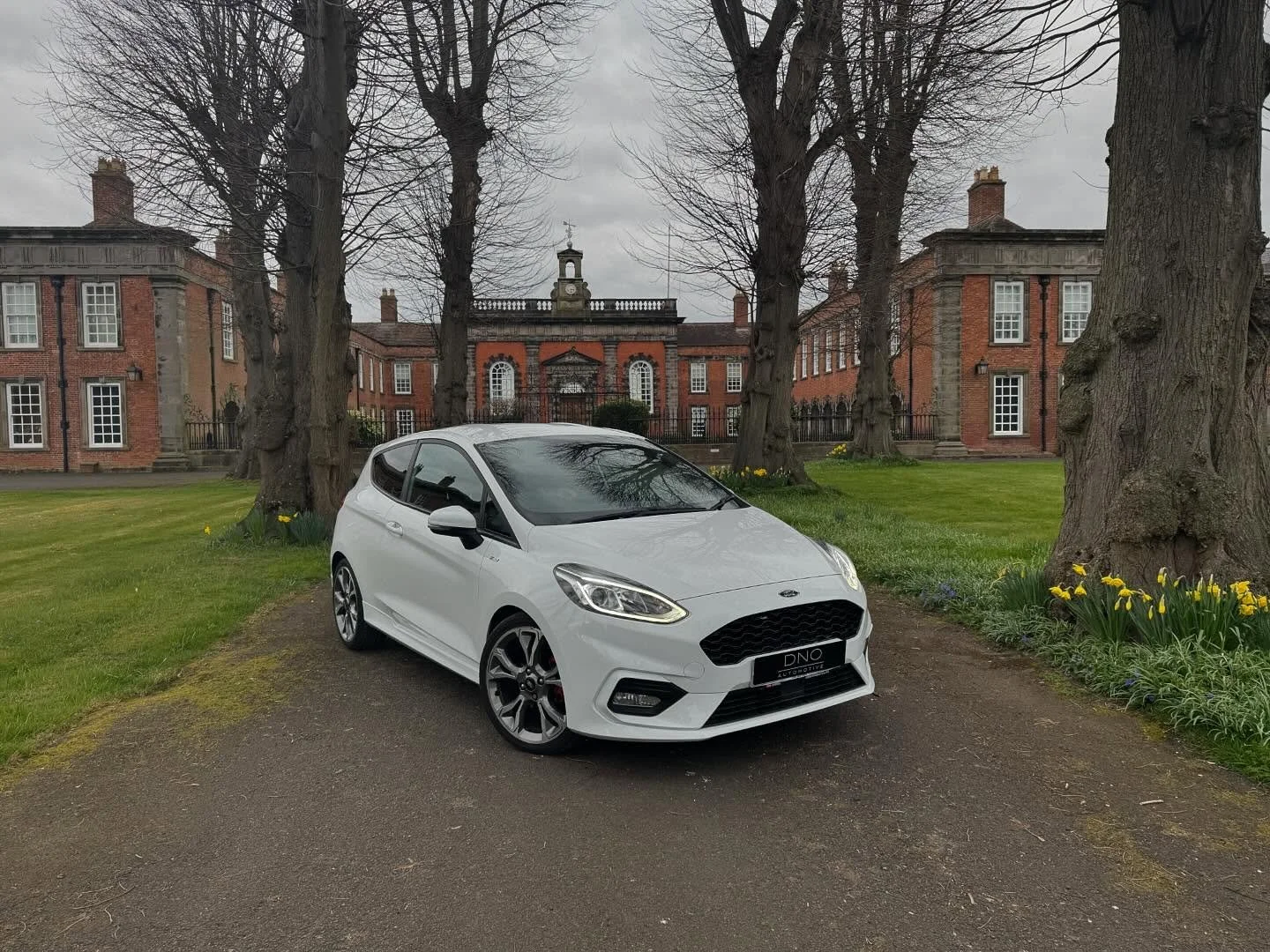 Here at DNO Automotive we supply high quality cars at a great price. We&rsquo;re proud to present this Ford Fiesta ST-Line with a great spec list. Heated seats. Heated steering wheel. B&amp;O sound system. Lane assist. Keyless entry &amp; start. Carb
