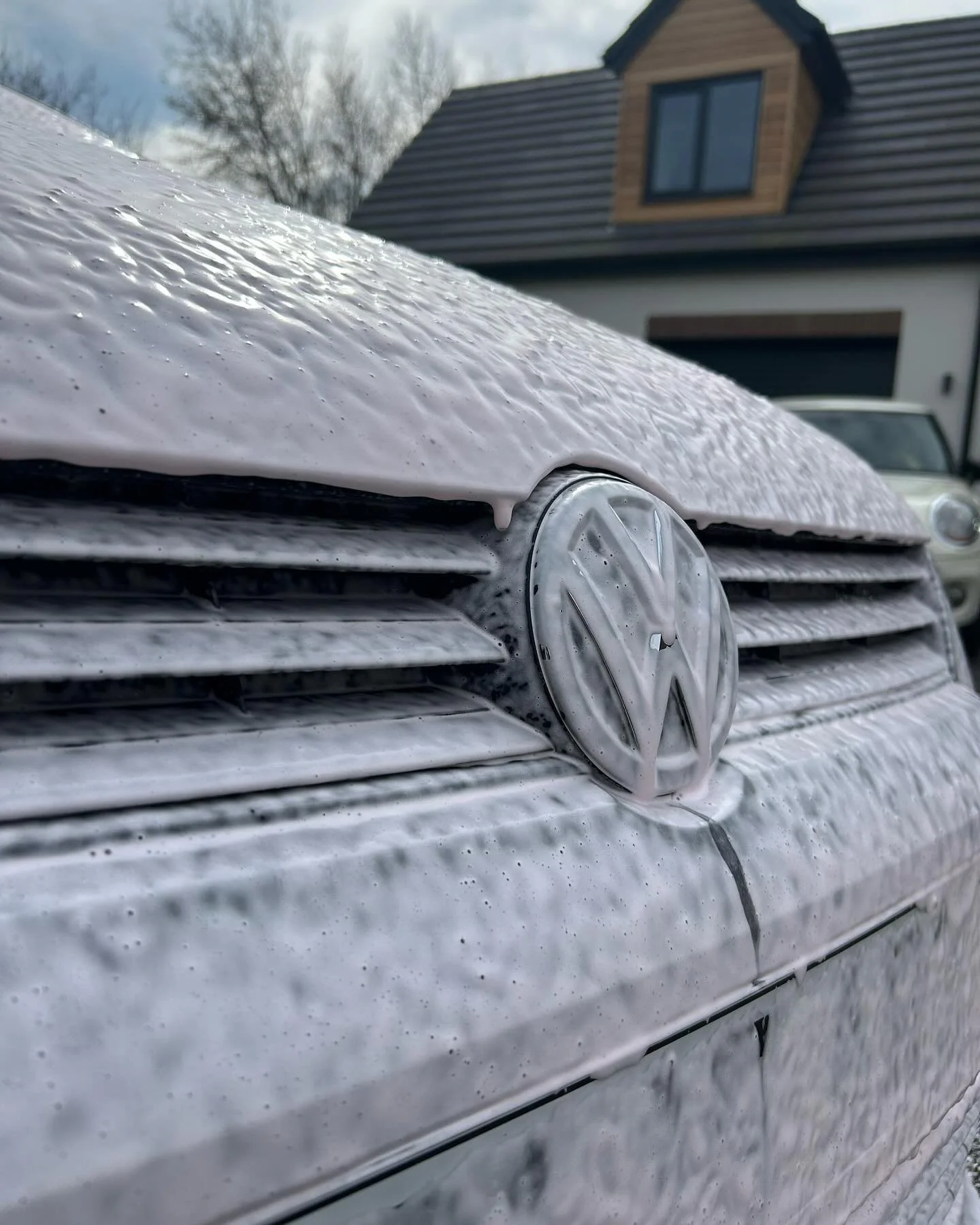 We have our first VW polo arriving to the DNO stock list later today! DM us with any queries before the sales post goes live. 

#dnoautomotive #vw #polo #vwpolo