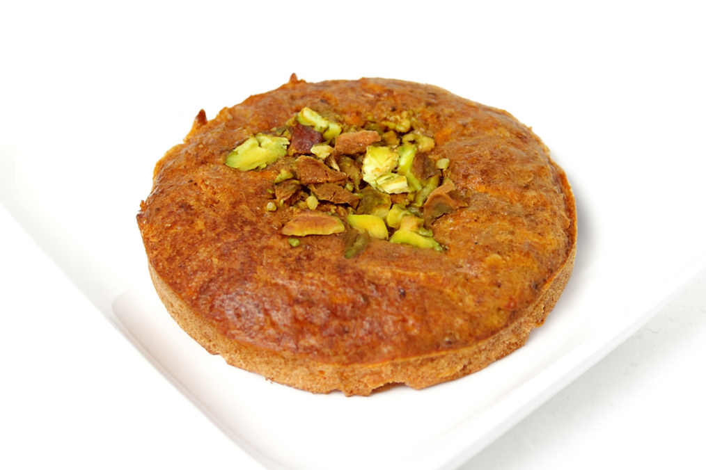 Pistachio+Dessert+on+Elegant+Plate.png