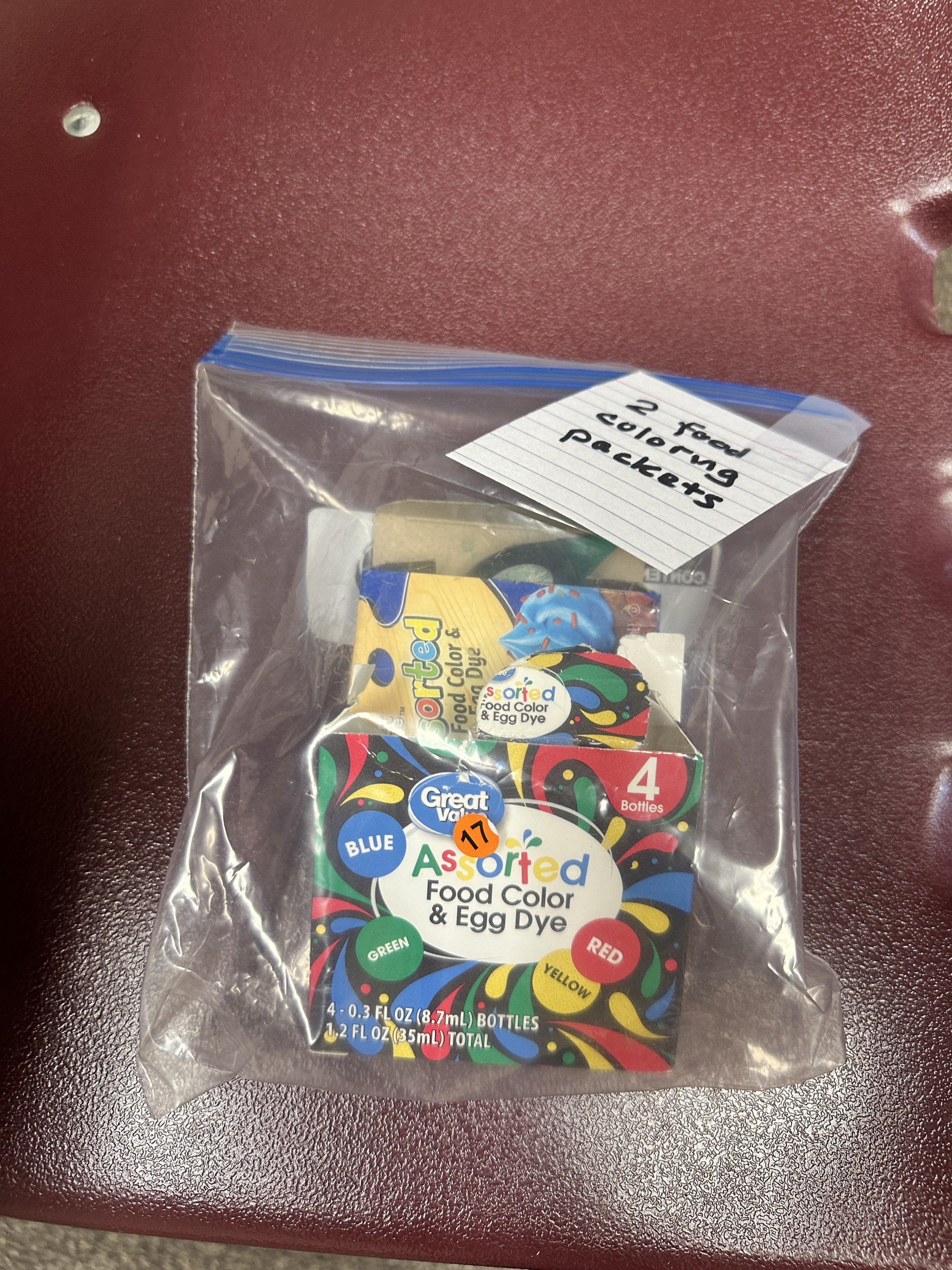 Food coloring packets