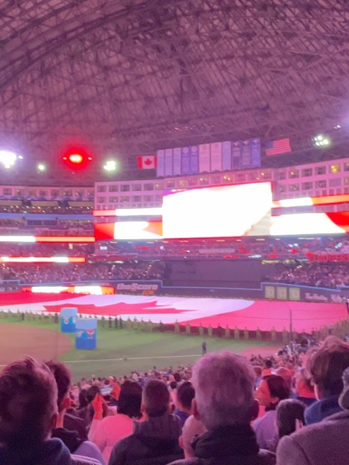 What a great start to the weekend with the Jays home opener! Love the city lights at night 🌟
.
.
#homeopener #bluejays #toronto #citylights