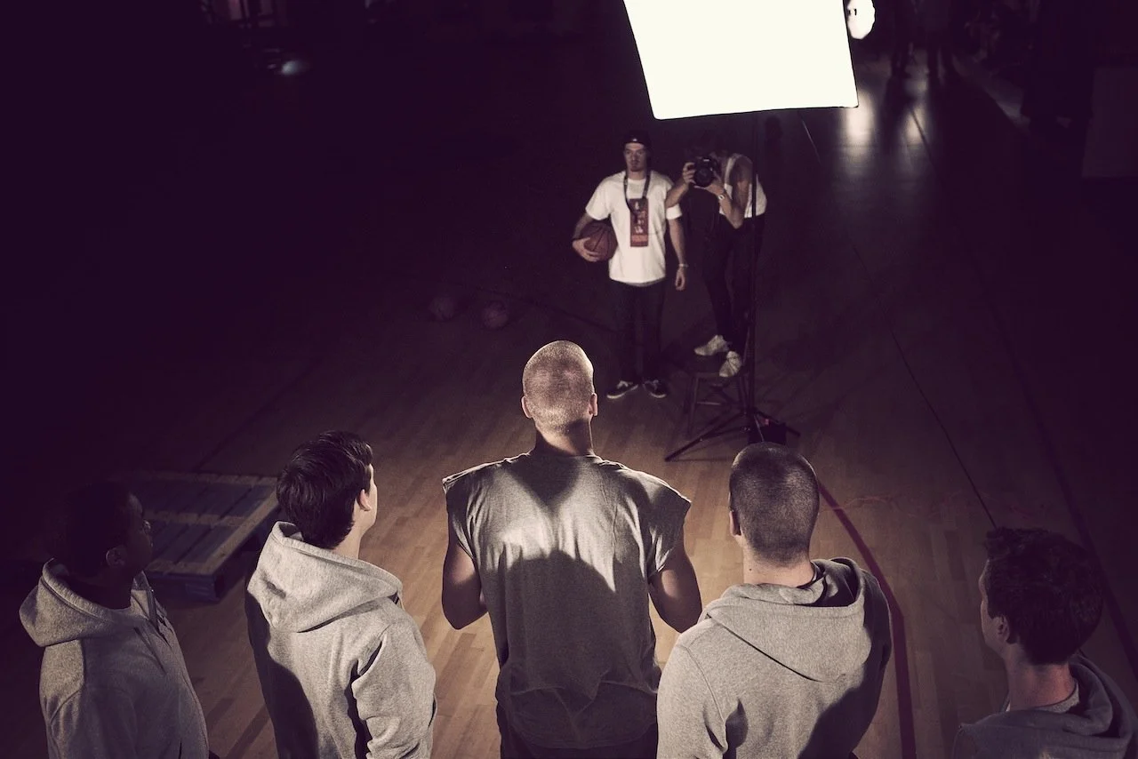 Elite Athletes belgium Basketball by Sander Gee
