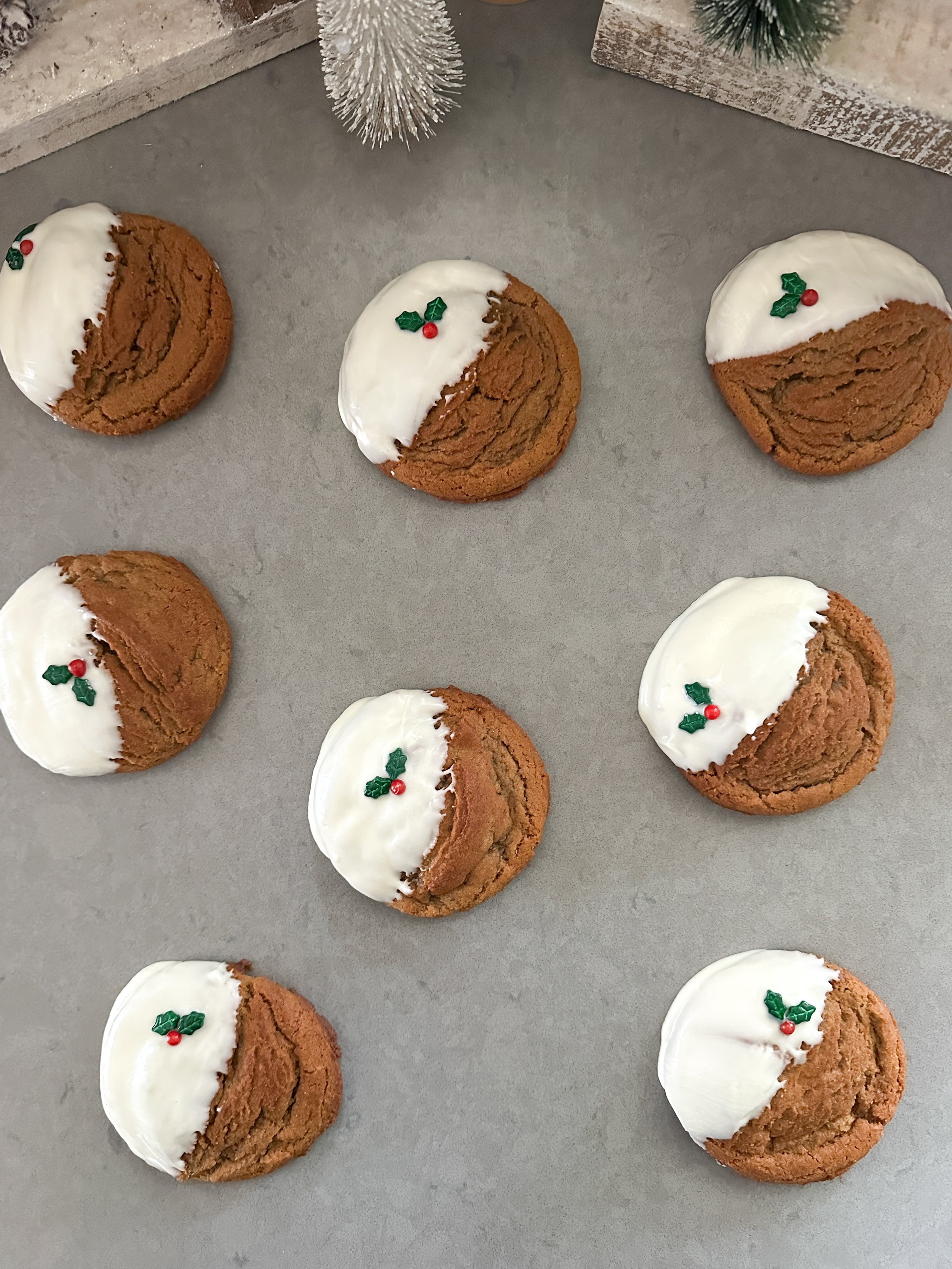 Molasses Cookies