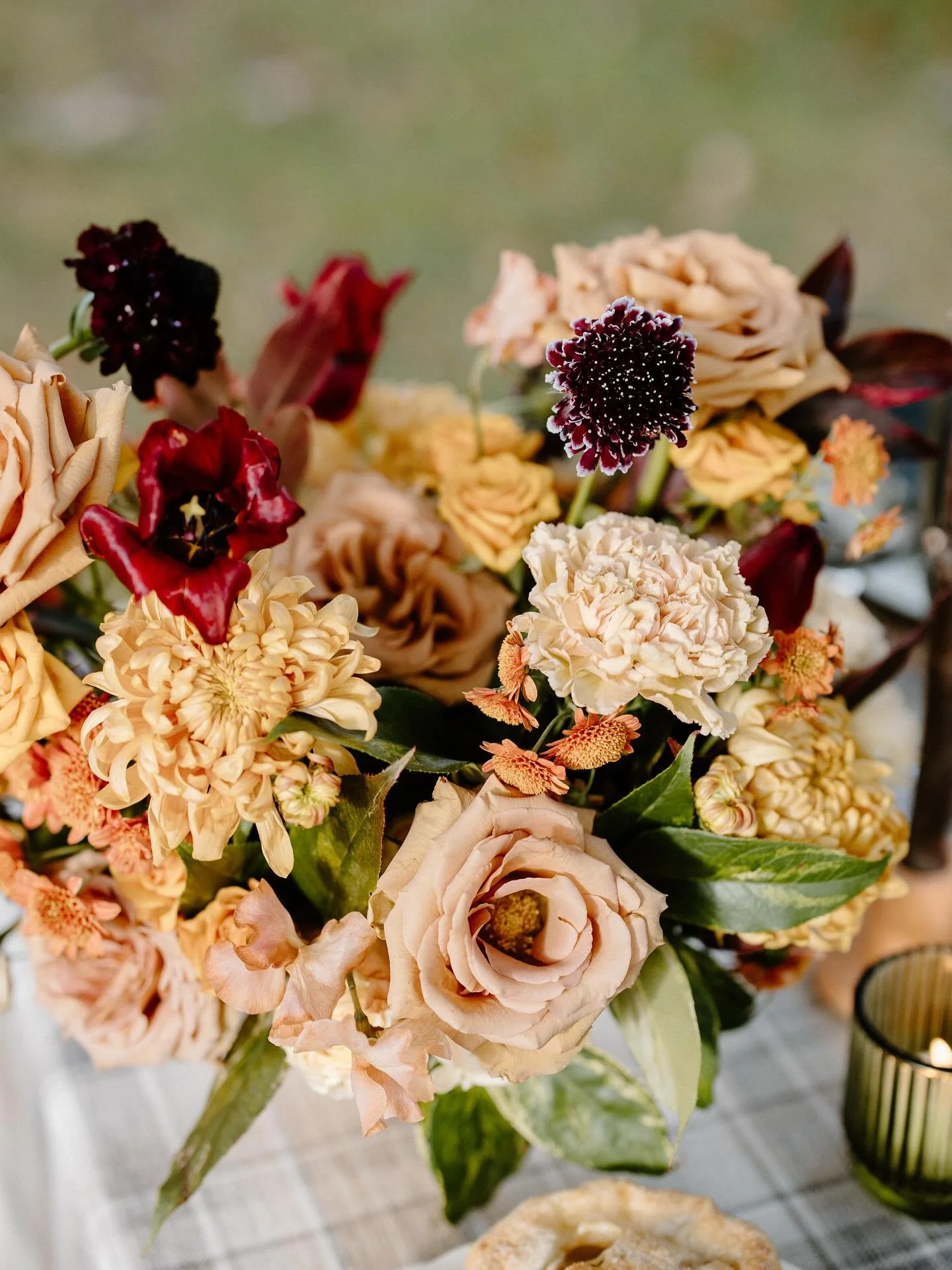 Today marks the &lsquo;first day of fall&rsquo; but in my personal opinion this beautiful starts when the morning air starts cool and the afternoons are warmed in the sun! 🌞 
This pallete feels like a visual representation of this! 🍁
Happy start to