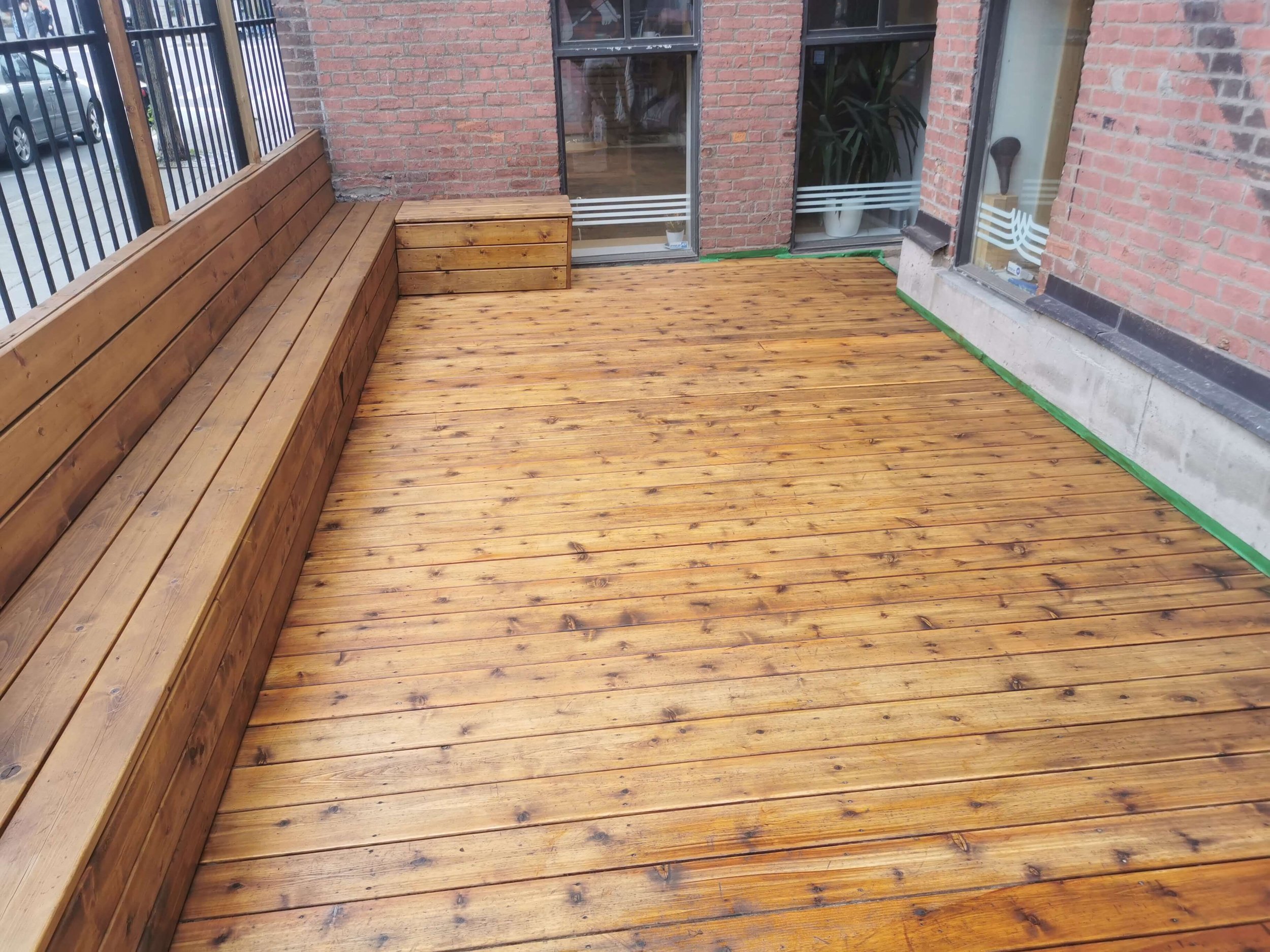amenagement exterieur en bois sur mesure residentiel commercial (42).jpg