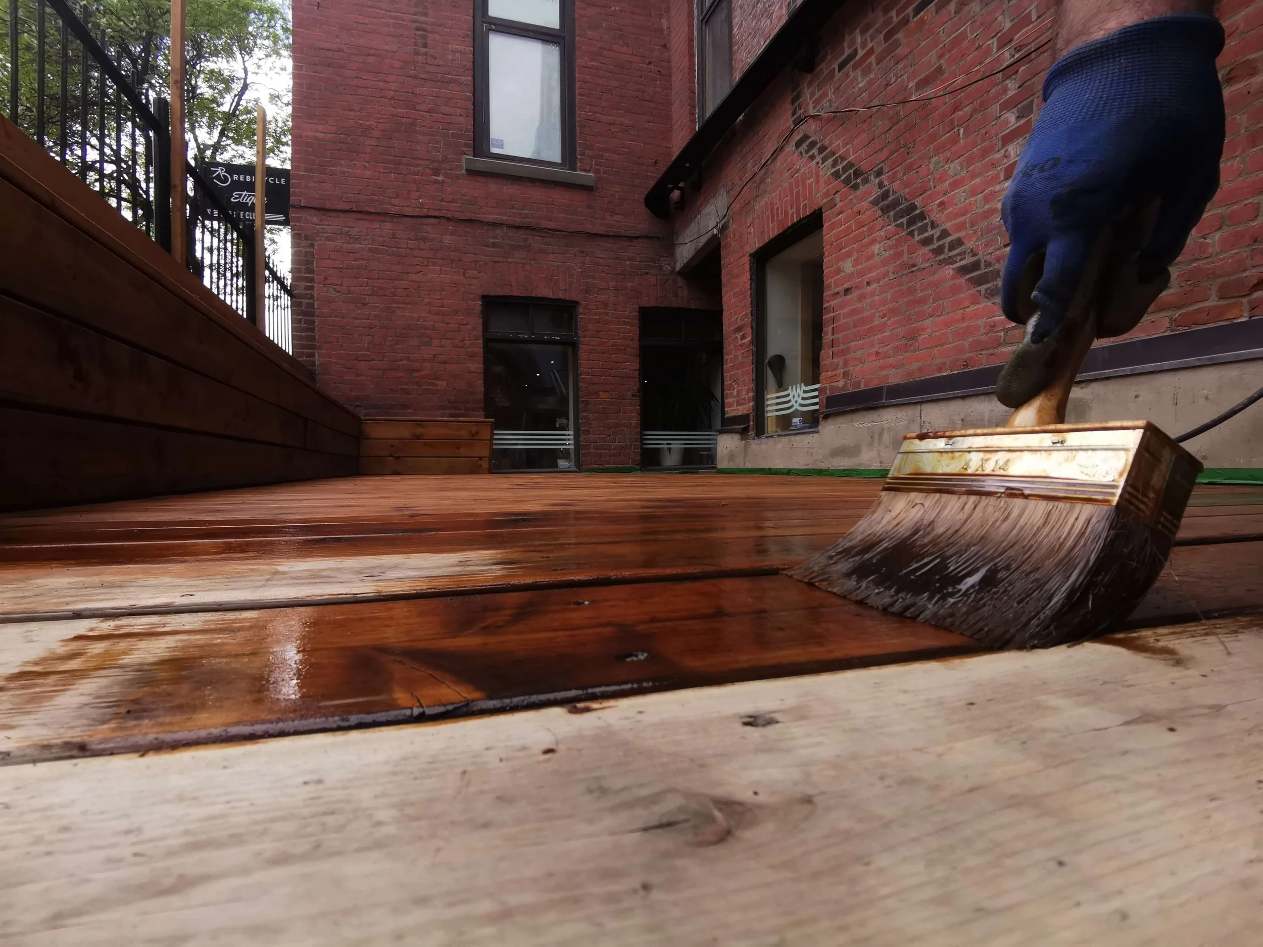 amenagement exterieur en bois sur mesure residentiel commercial (53).jpg
