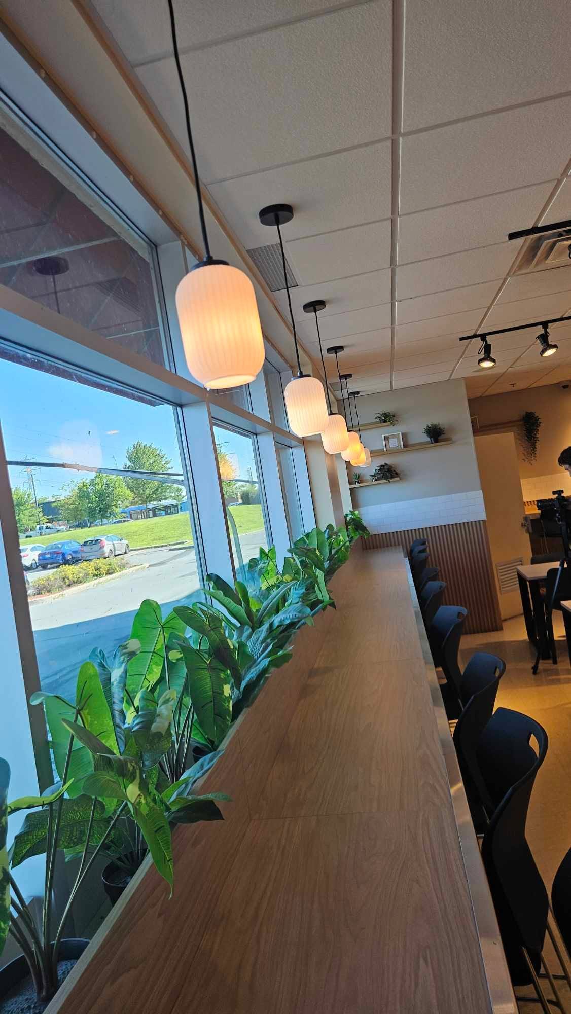 IGA cafeteria (3).jpg