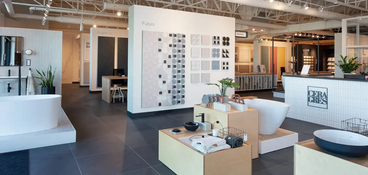 mobilier commercial pour boutique de vente.webp